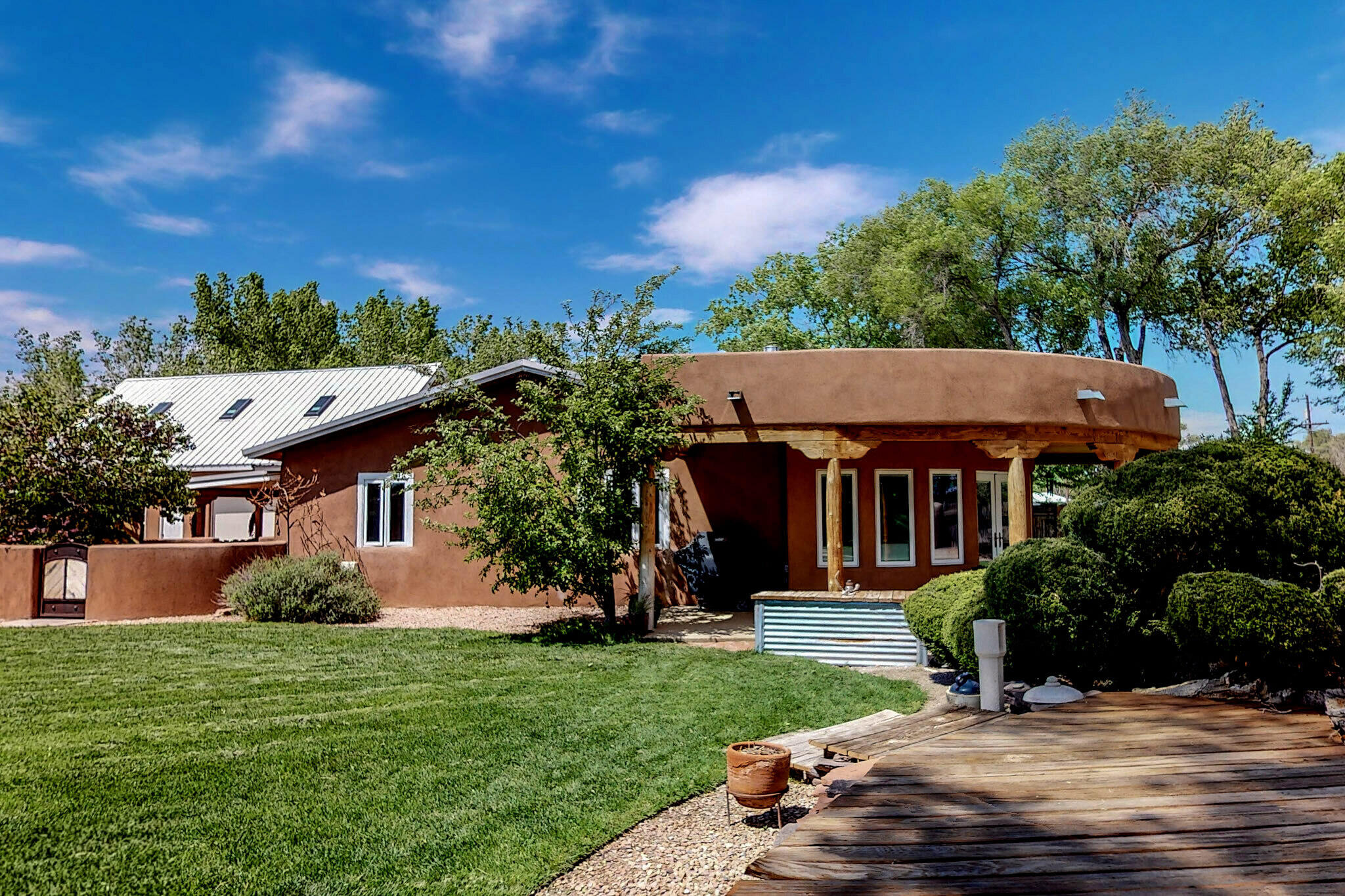 9705 GUADALUPE Trail NW