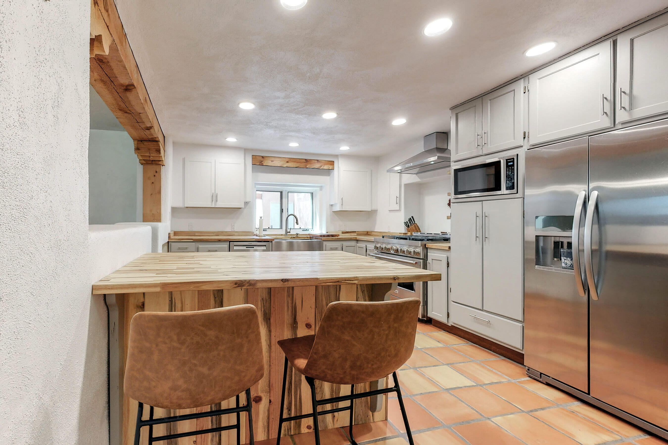 9705 GUADALUPE Trail NW