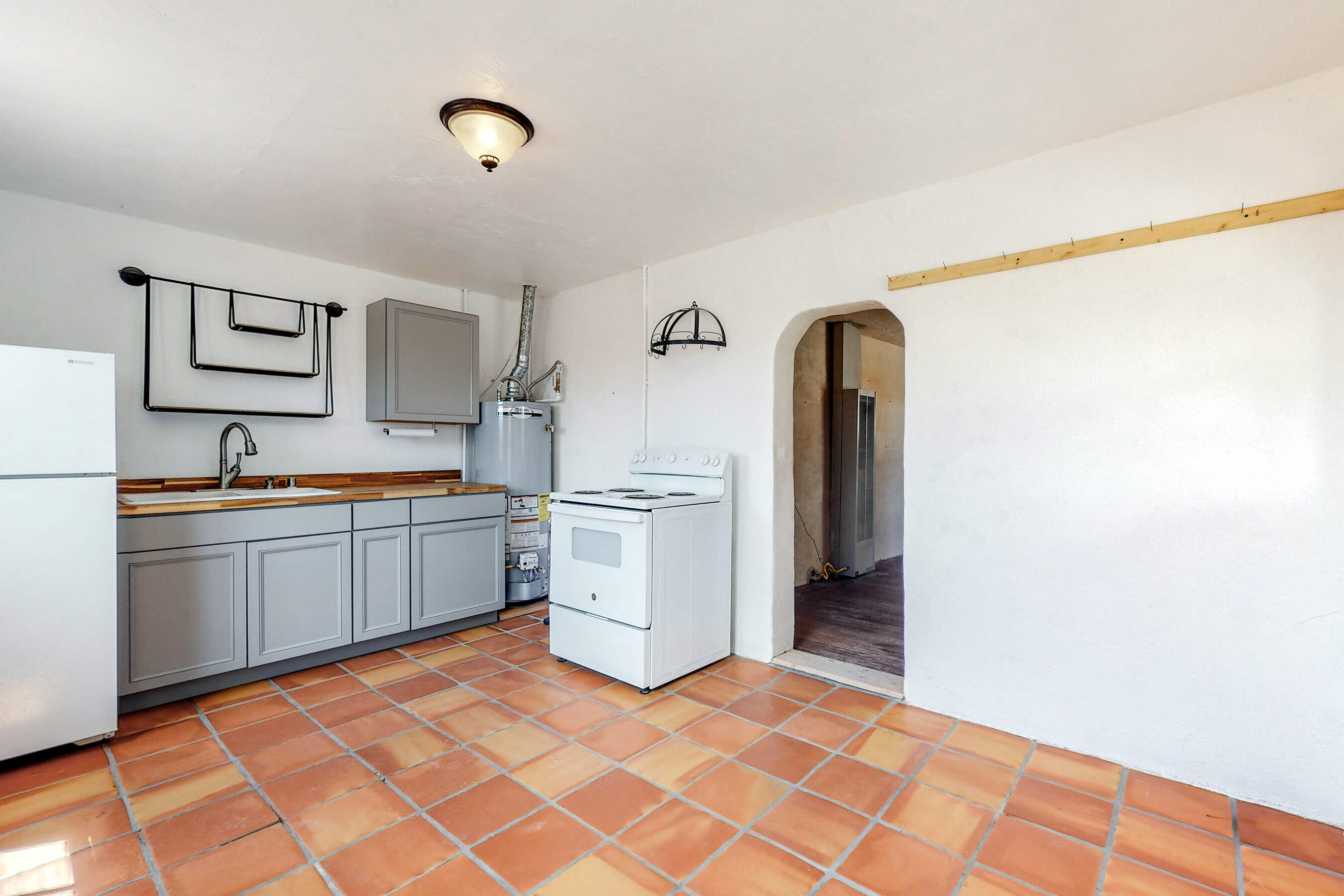 9705 GUADALUPE Trail NW