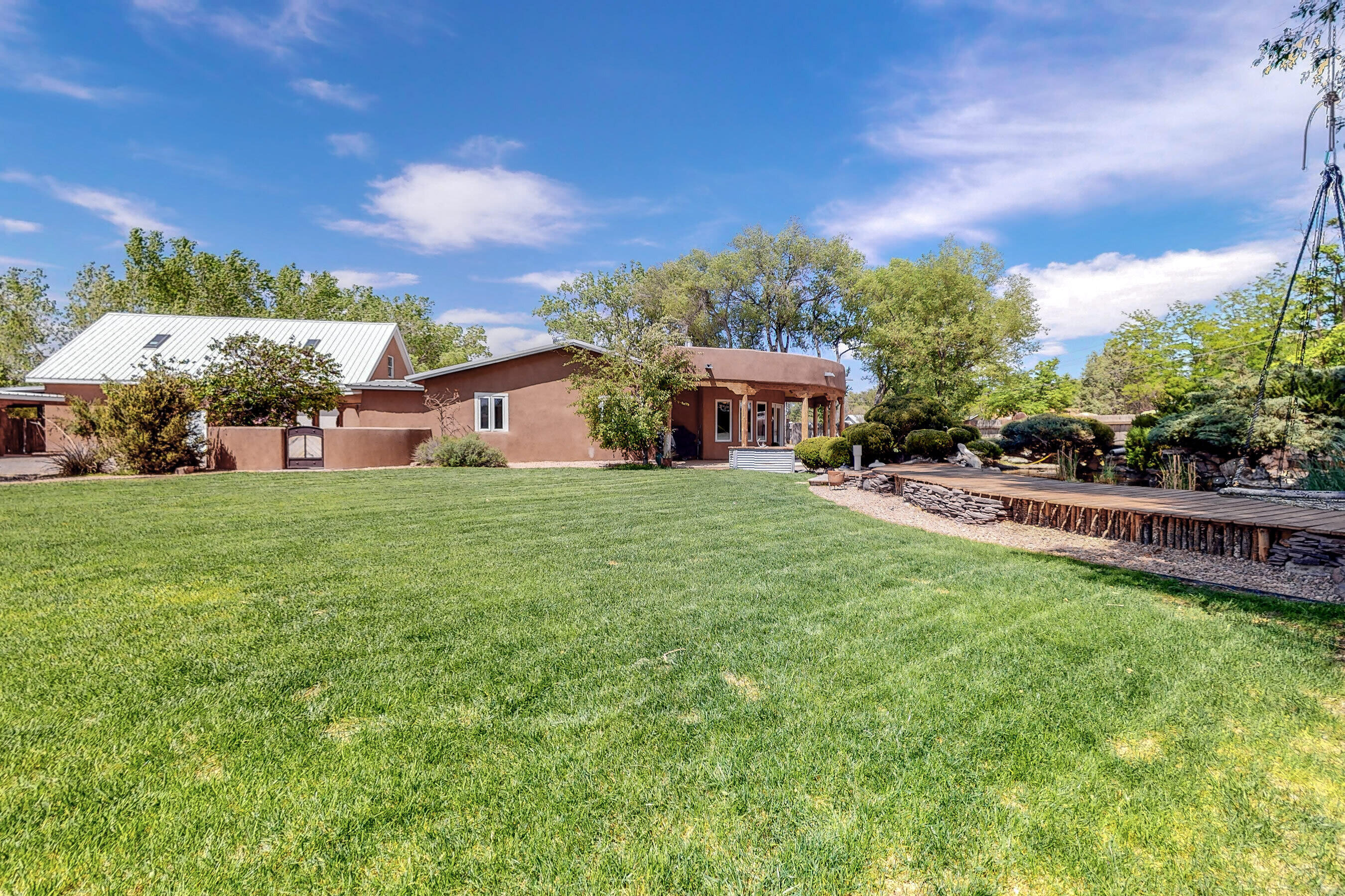 9705 GUADALUPE Trail NW