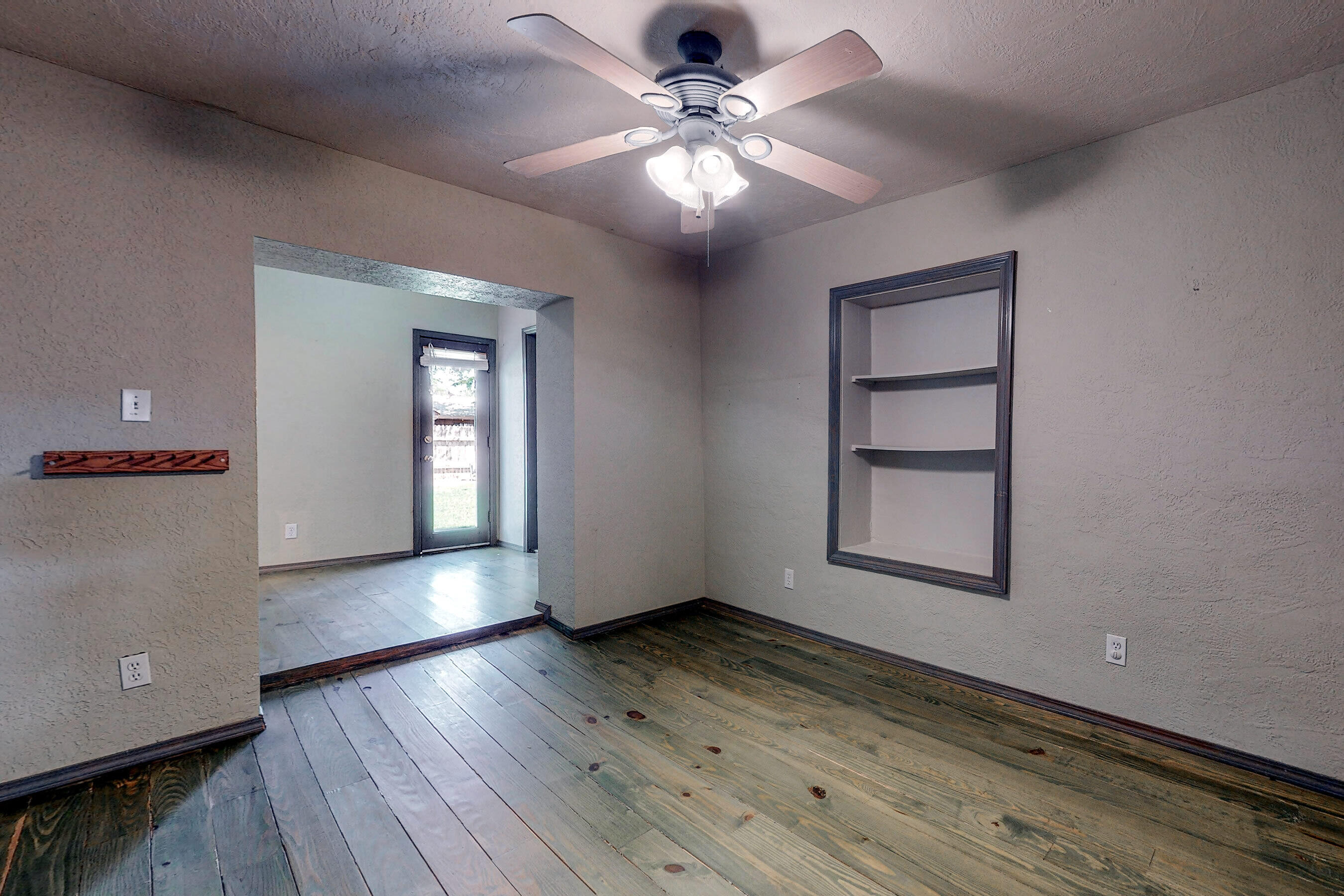 9705 GUADALUPE Trail NW