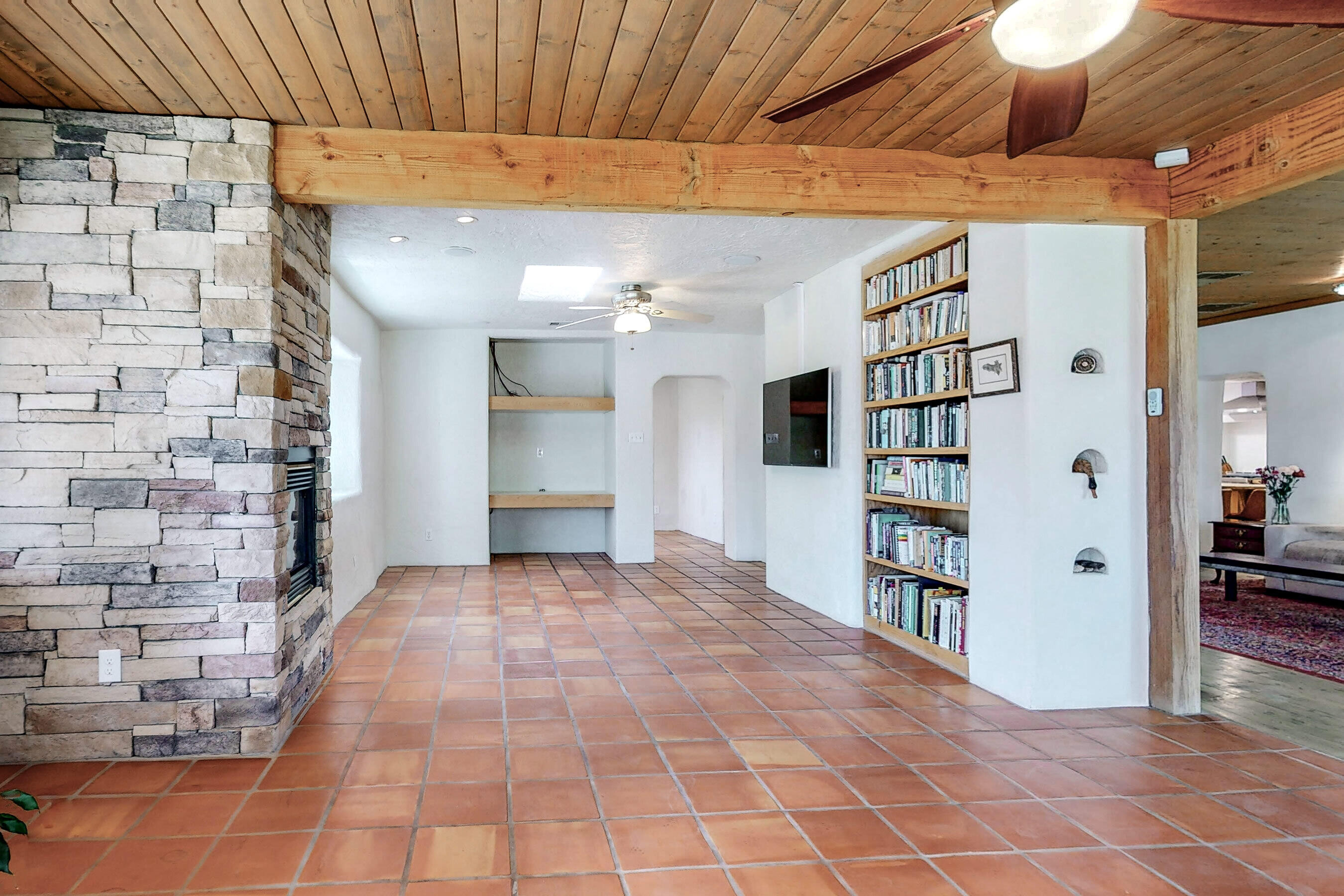 9705 GUADALUPE Trail NW