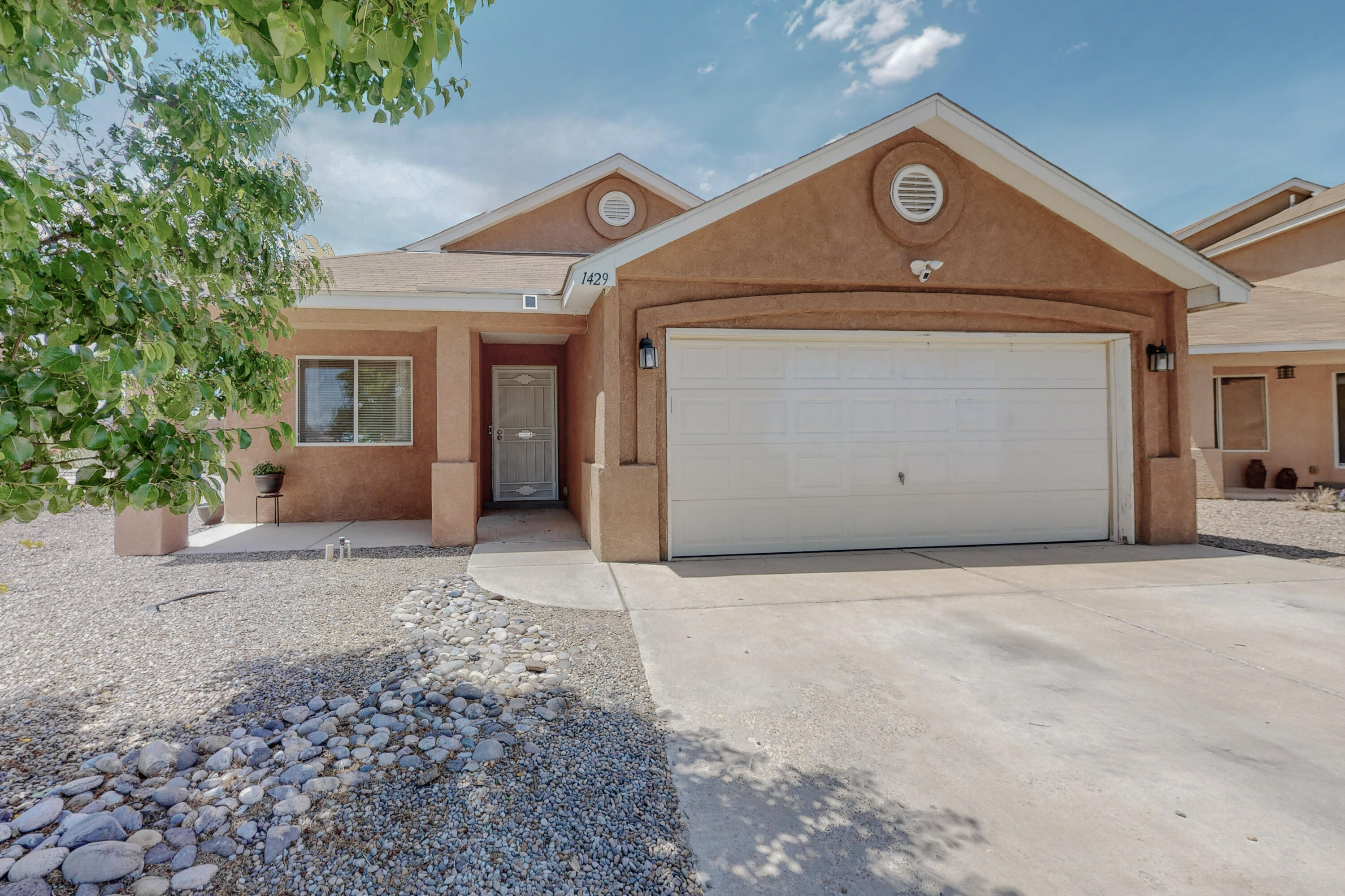 1429 PENASCO Road NE