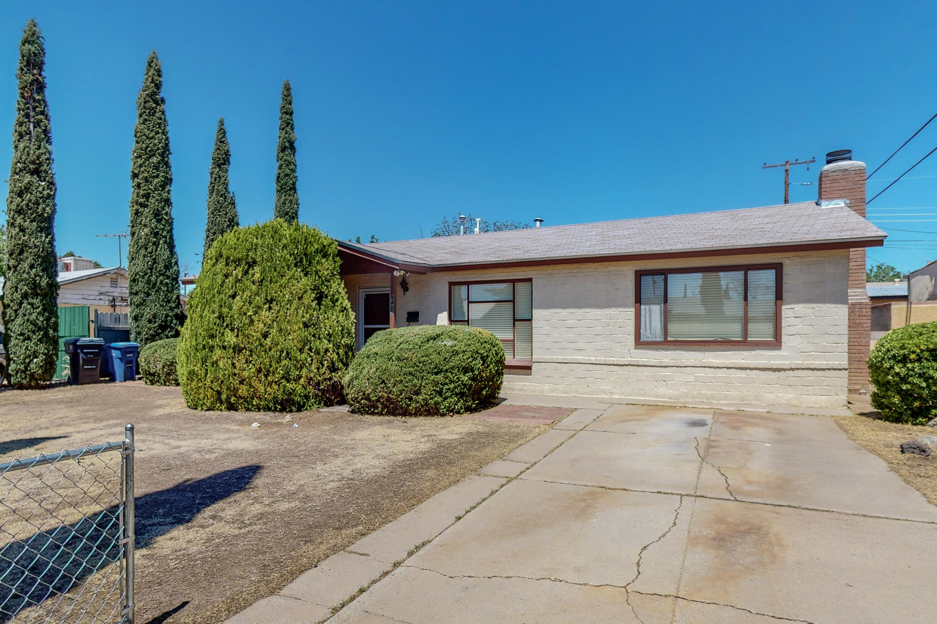 9405 WOODLAND Avenue NE
