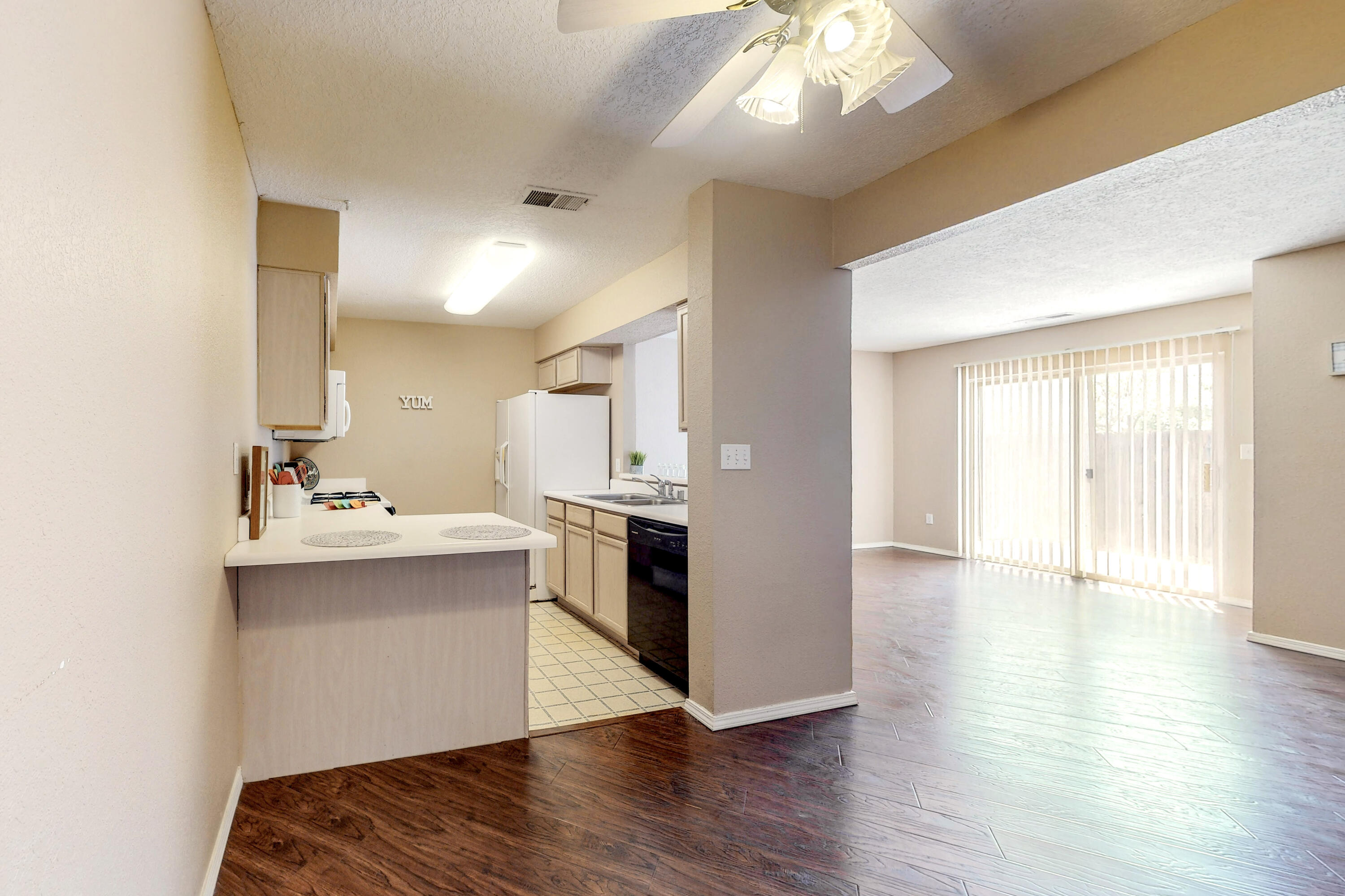 4801 IRVING Boulevard NW Unit: 1702