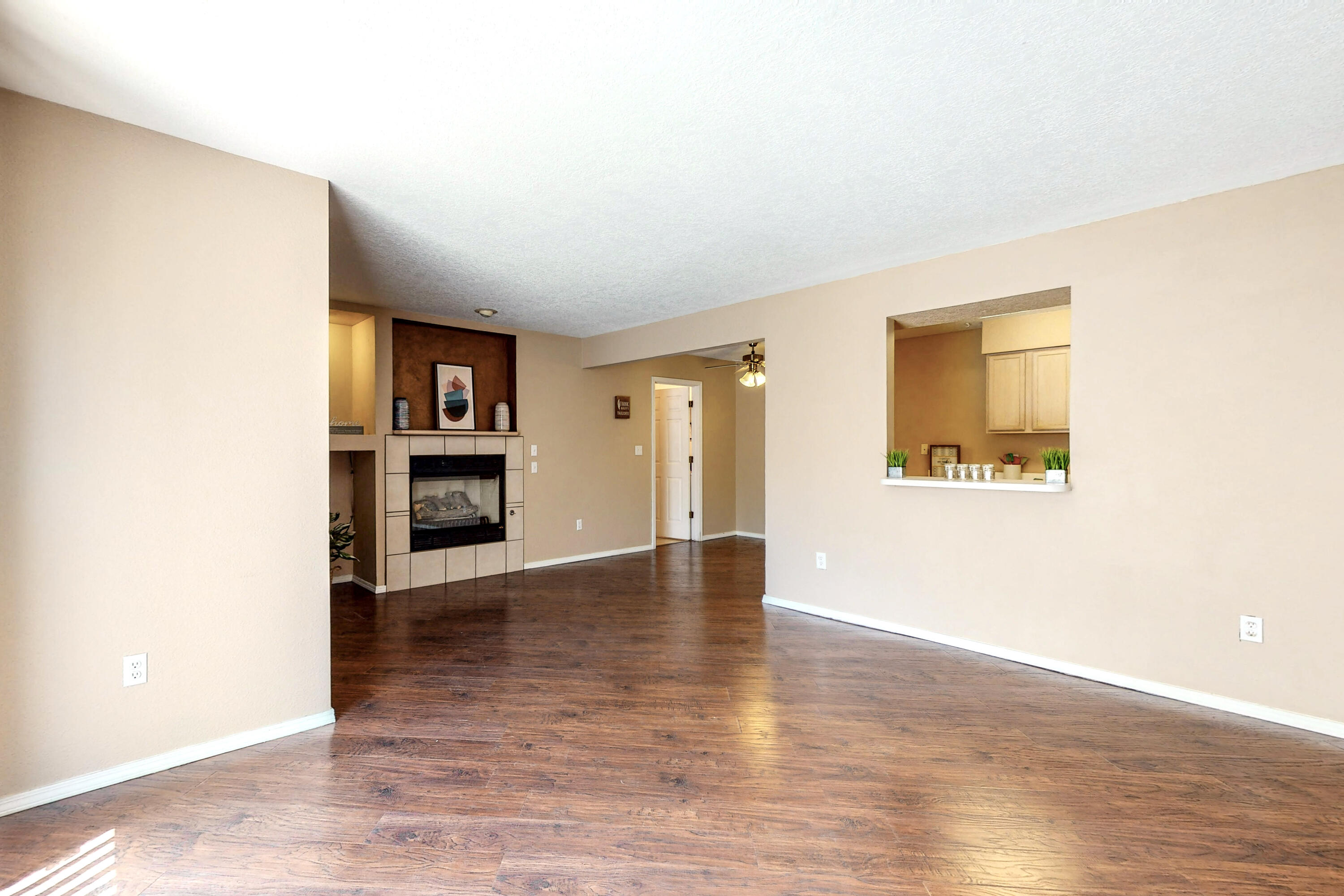 4801 IRVING Boulevard NW Unit: 1702