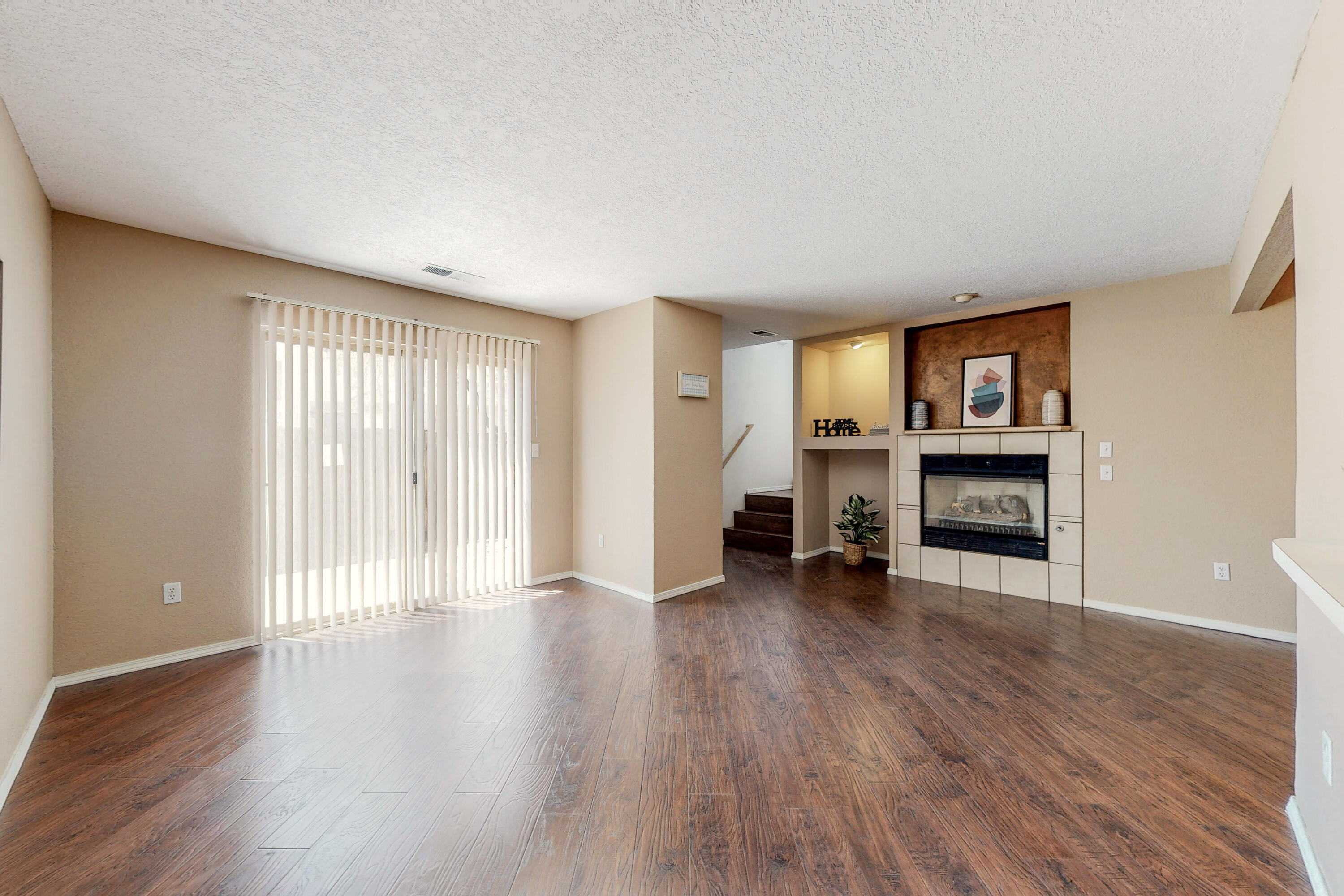 4801 IRVING Boulevard NW Unit: 1702