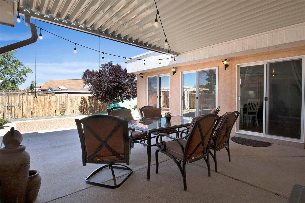 5117 CAMINO VISTA NW
