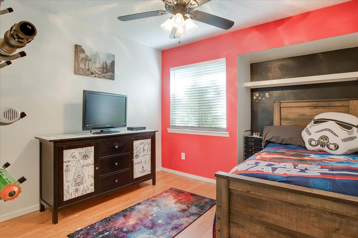 5117 CAMINO VISTA NW