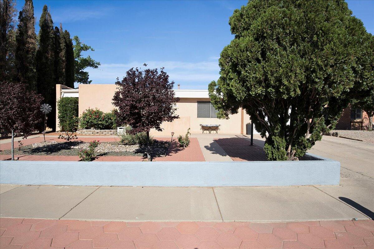 5117 CAMINO VISTA NW