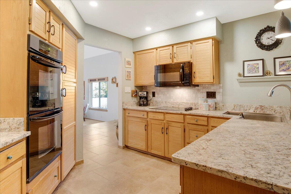 6300 DORADO BEACH NE