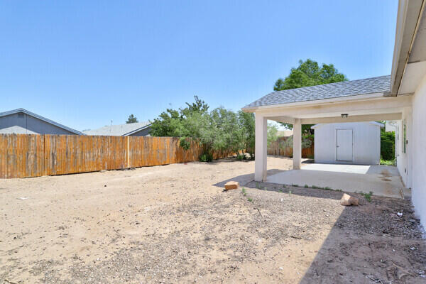 2042 Vista Hill N Loop