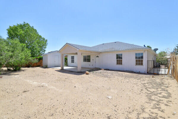 2042 Vista Hill N Loop