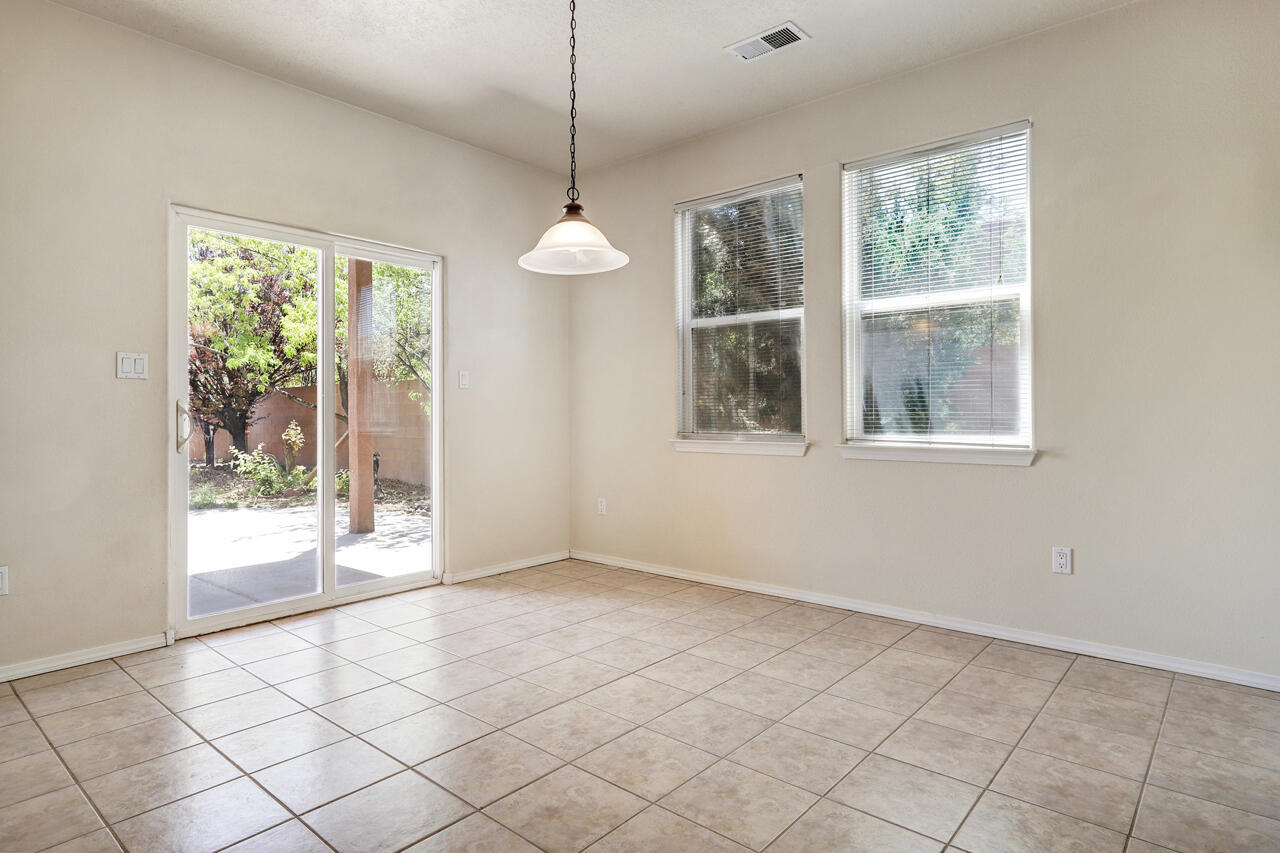 8924 WINNCREST Trail NW