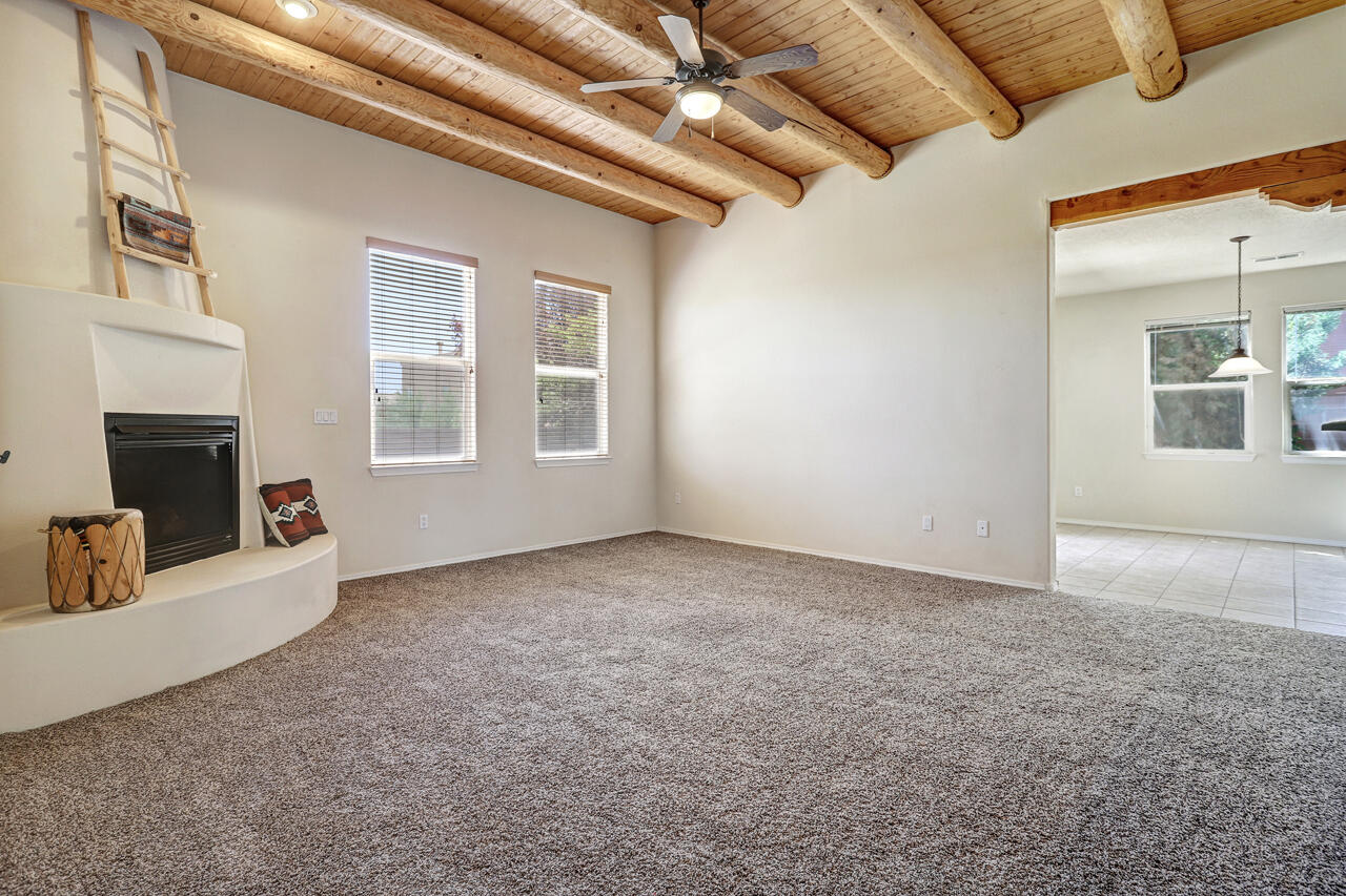 8924 WINNCREST Trail NW