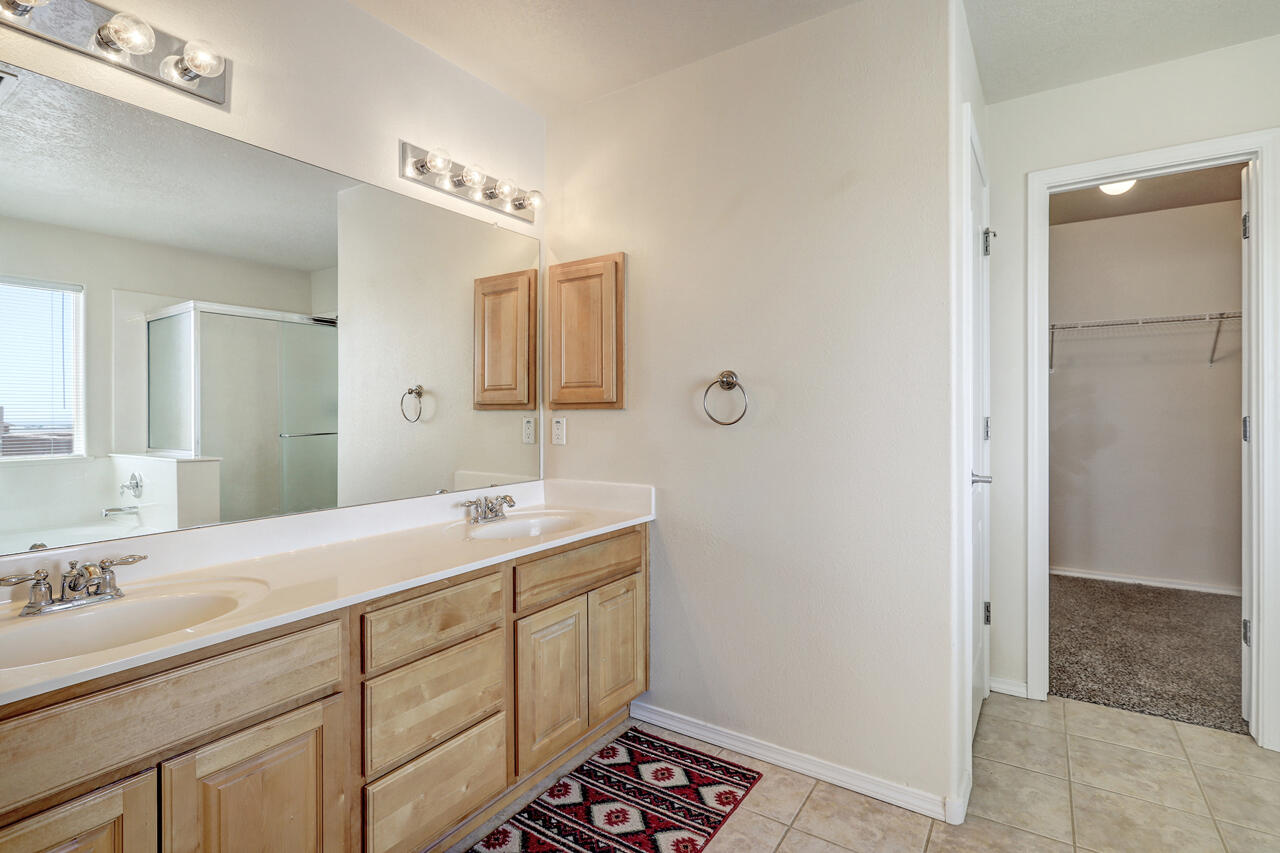 8924 WINNCREST Trail NW
