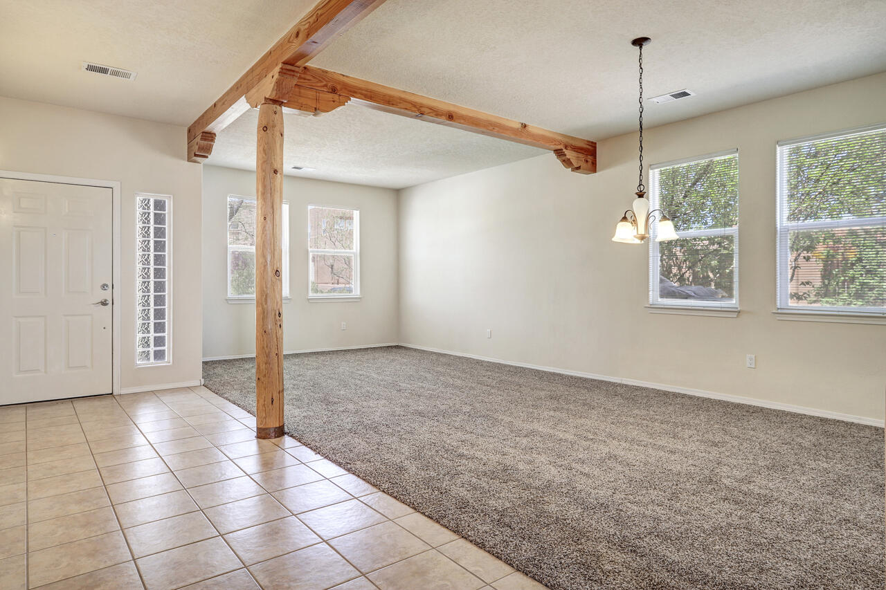 8924 WINNCREST Trail NW