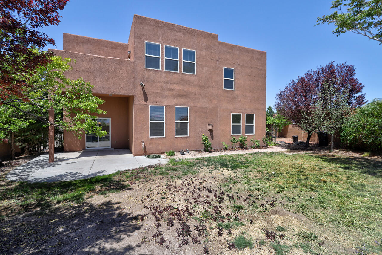 8924 WINNCREST Trail NW