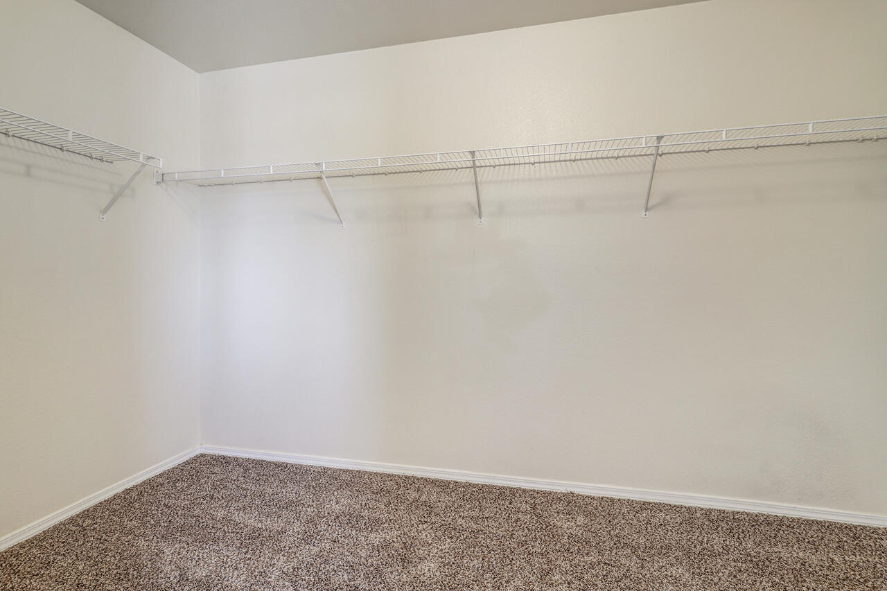 8924 WINNCREST Trail NW