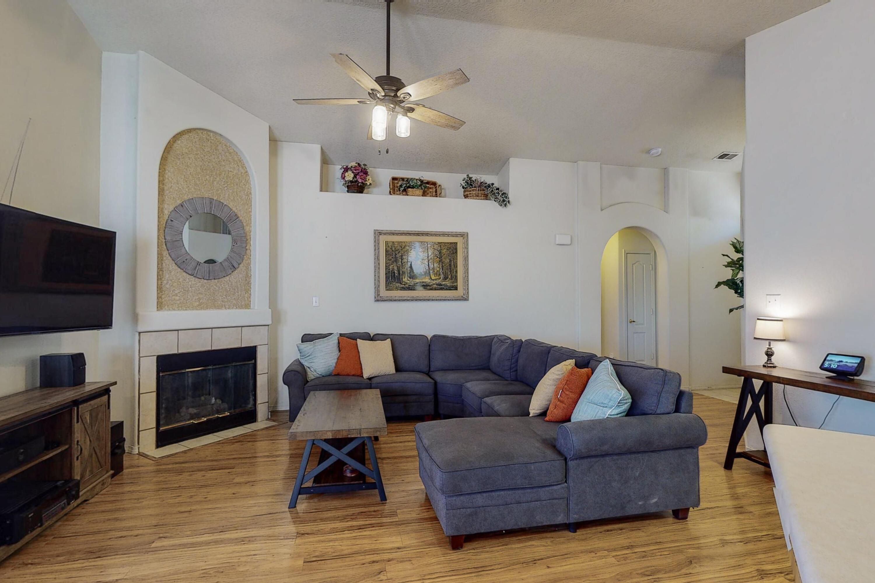644 MORNING MEADOWS Drive NE