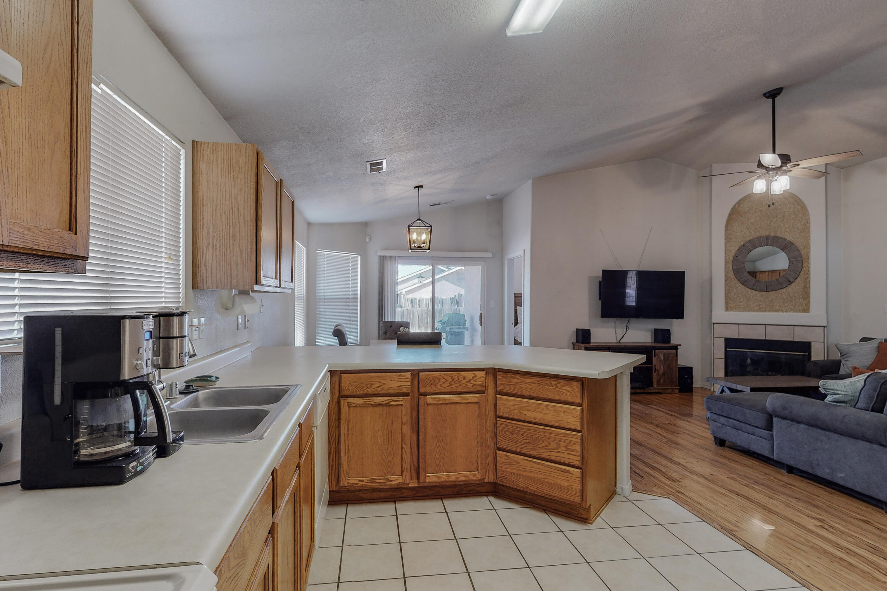 644 MORNING MEADOWS Drive NE