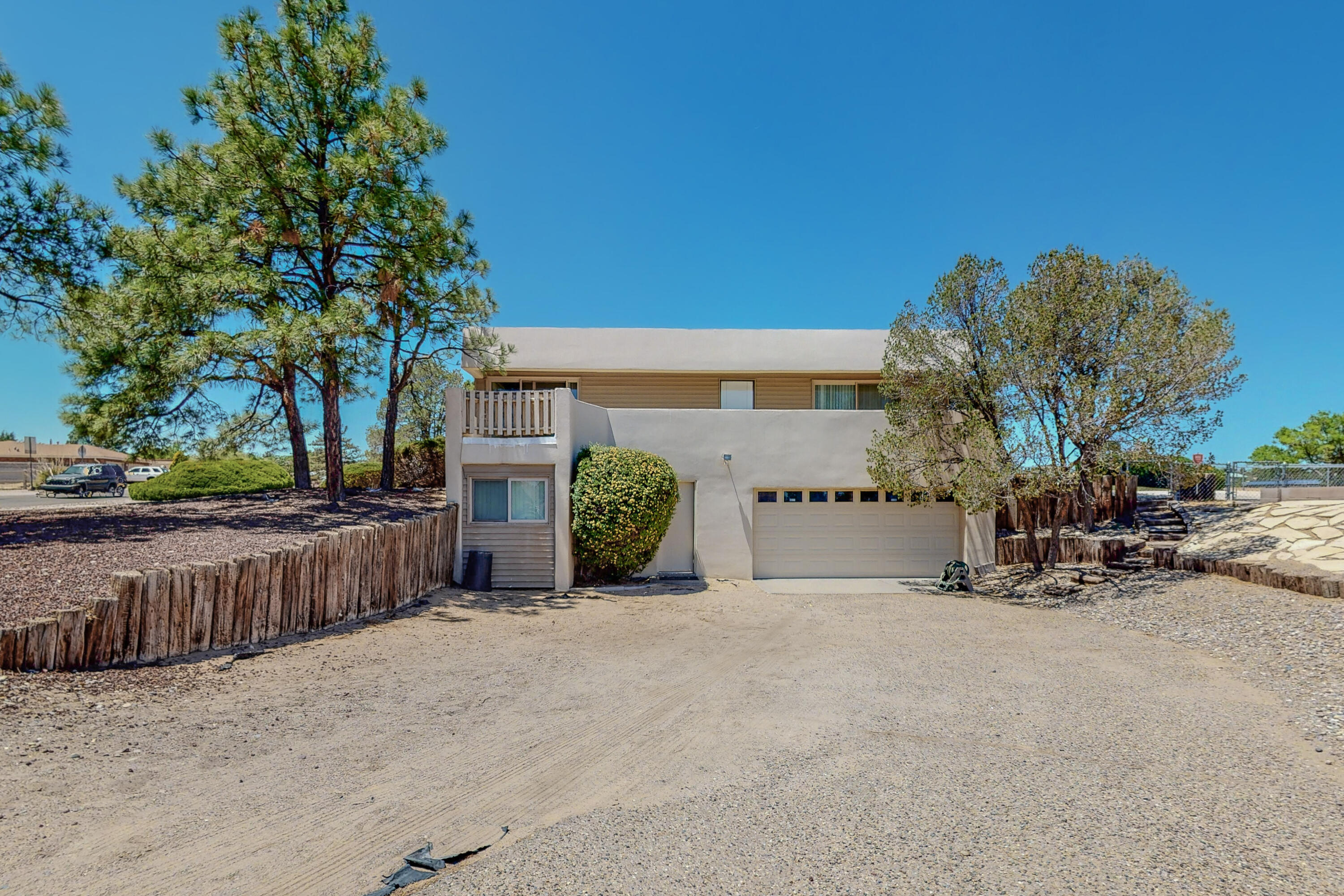 5095 FAIRFAX Drive NW