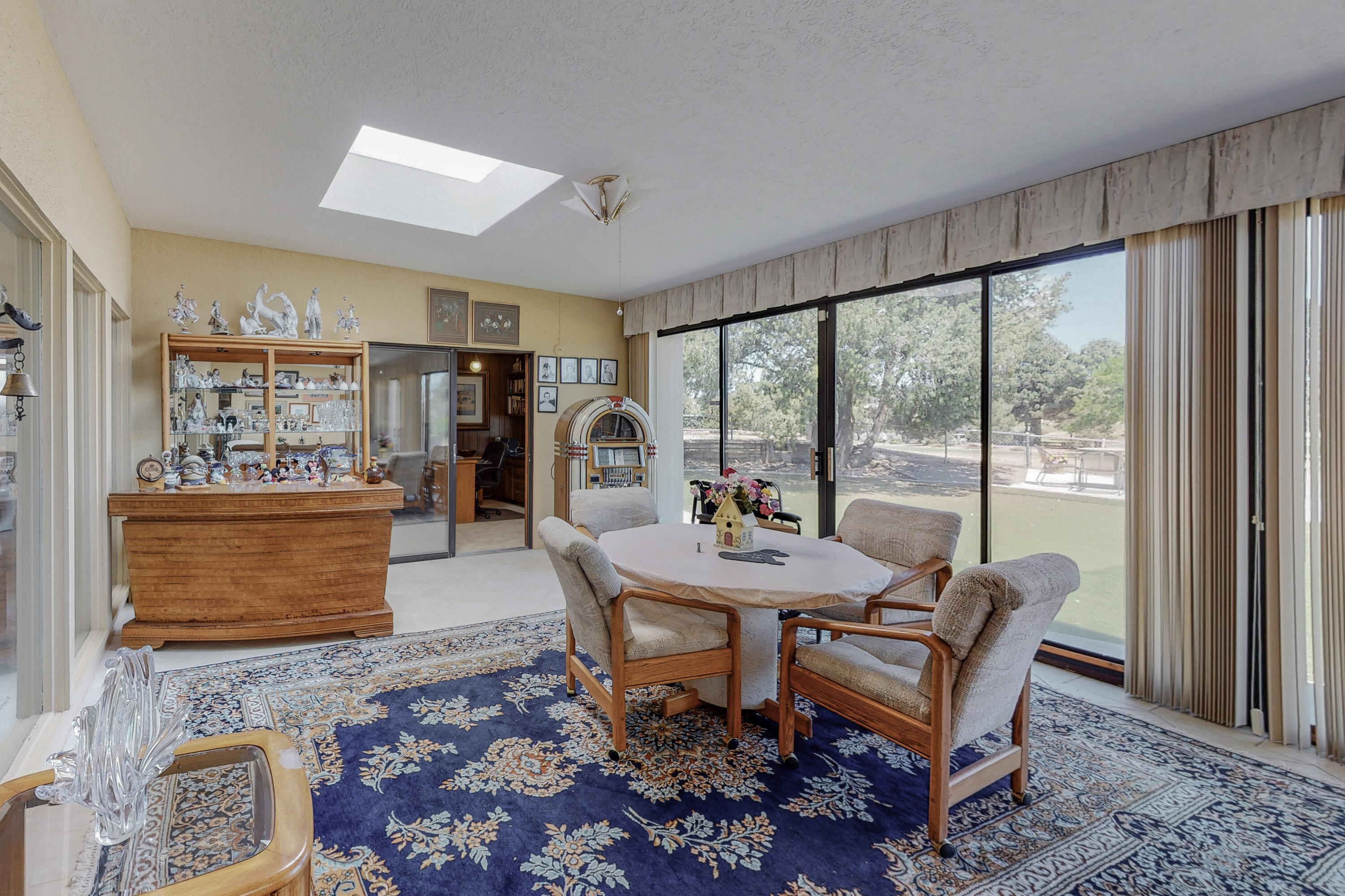 5095 FAIRFAX Drive NW