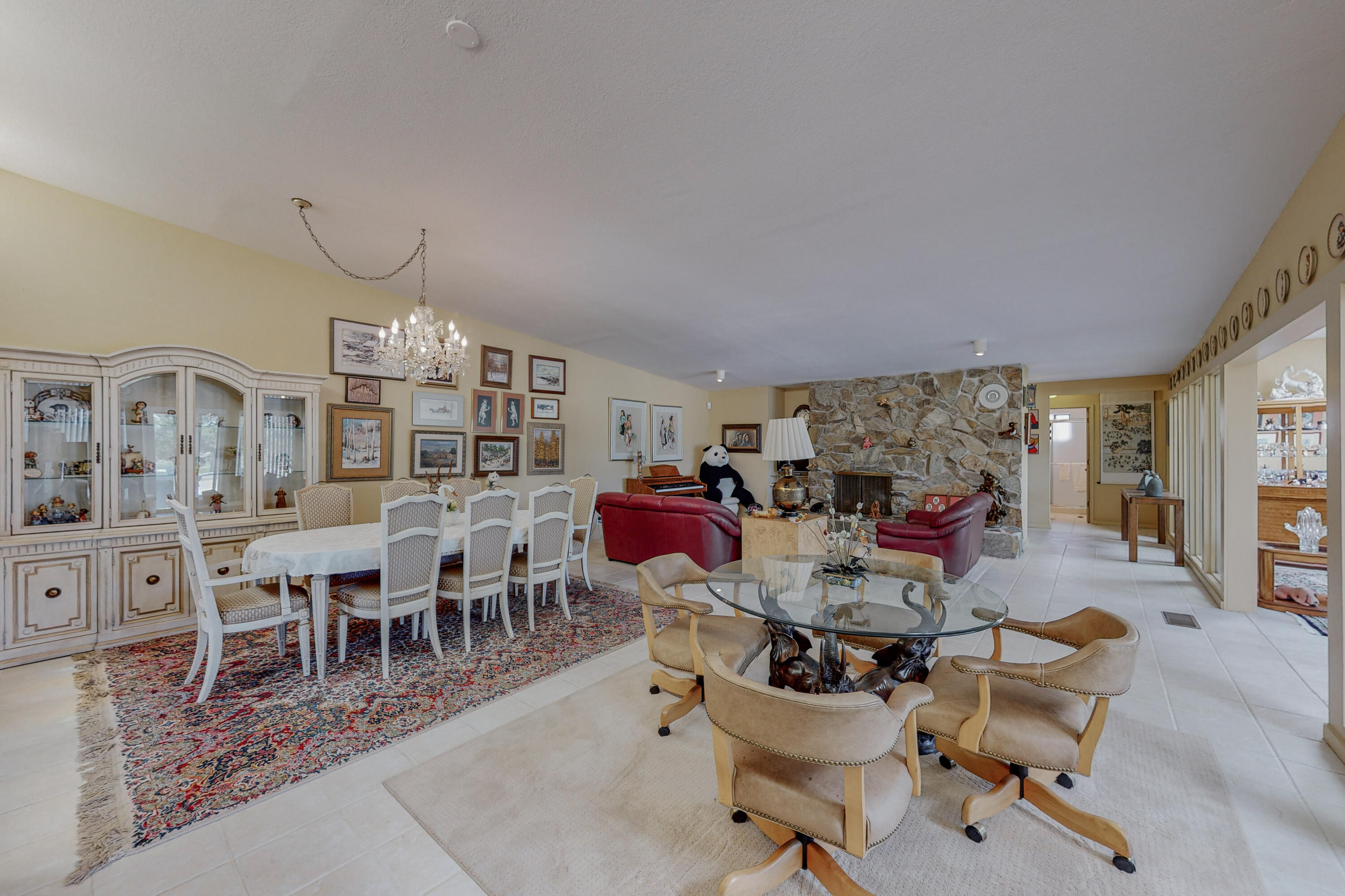 5095 FAIRFAX Drive NW
