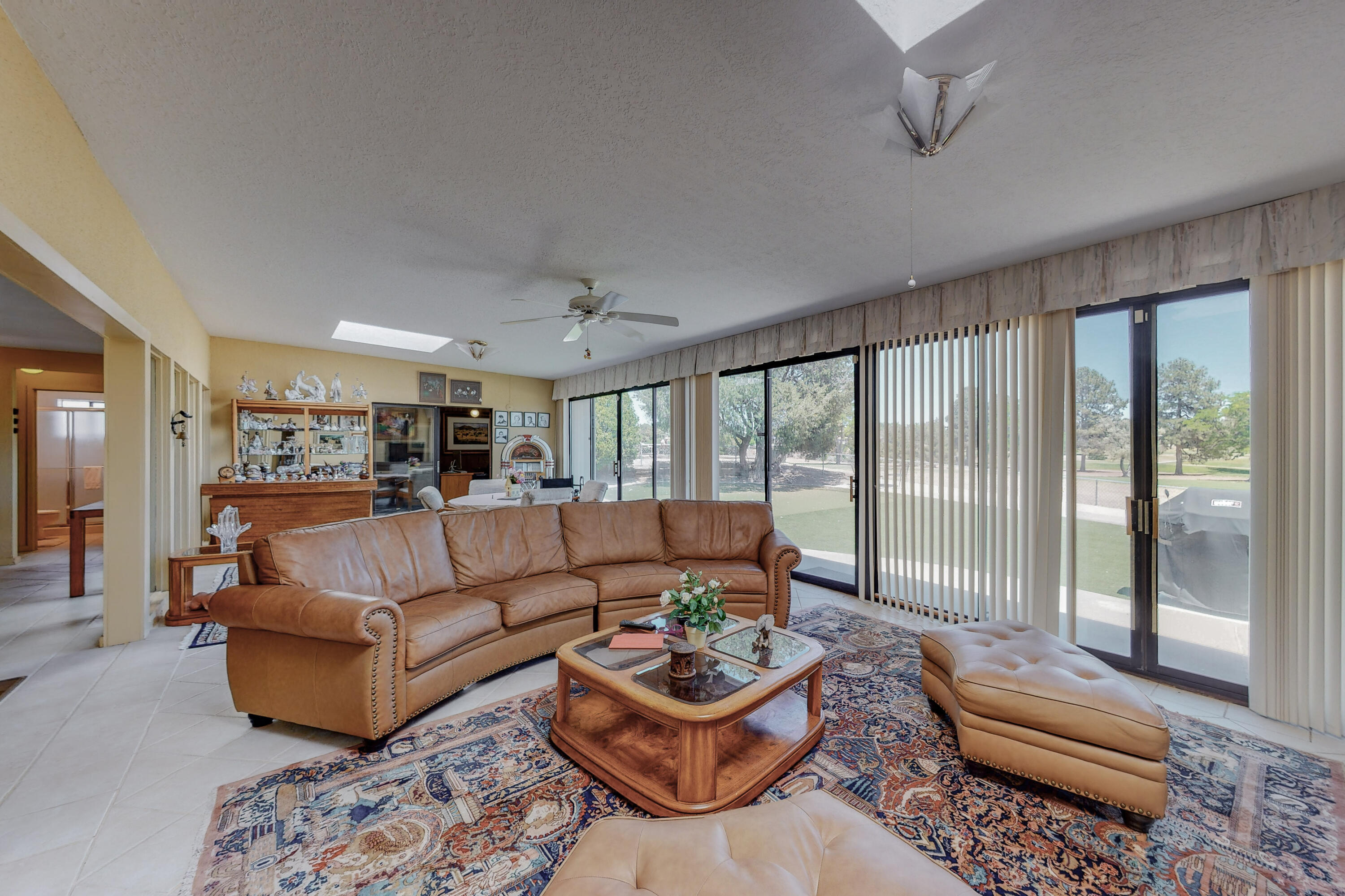 5095 FAIRFAX Drive NW