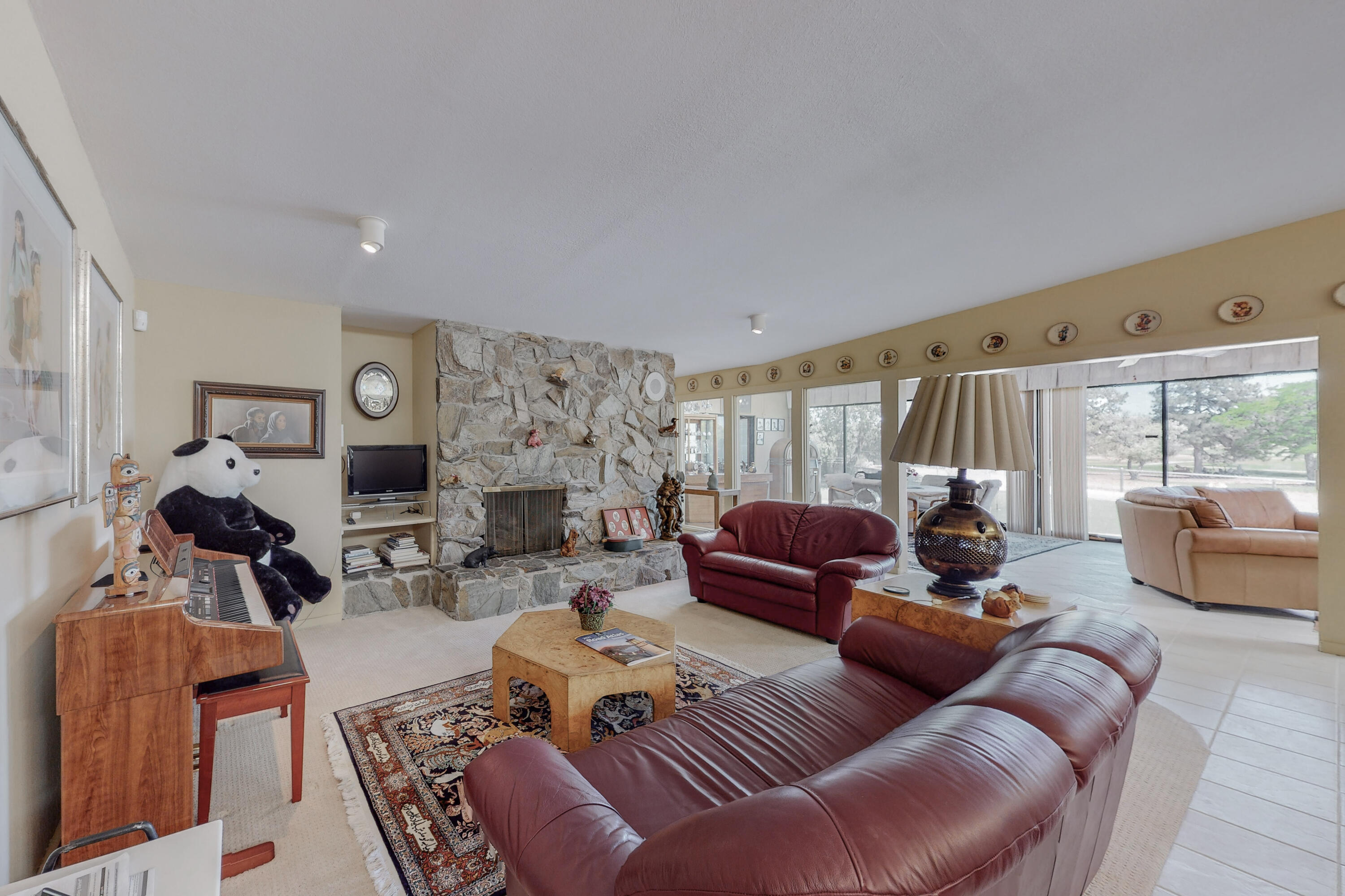 5095 FAIRFAX Drive NW