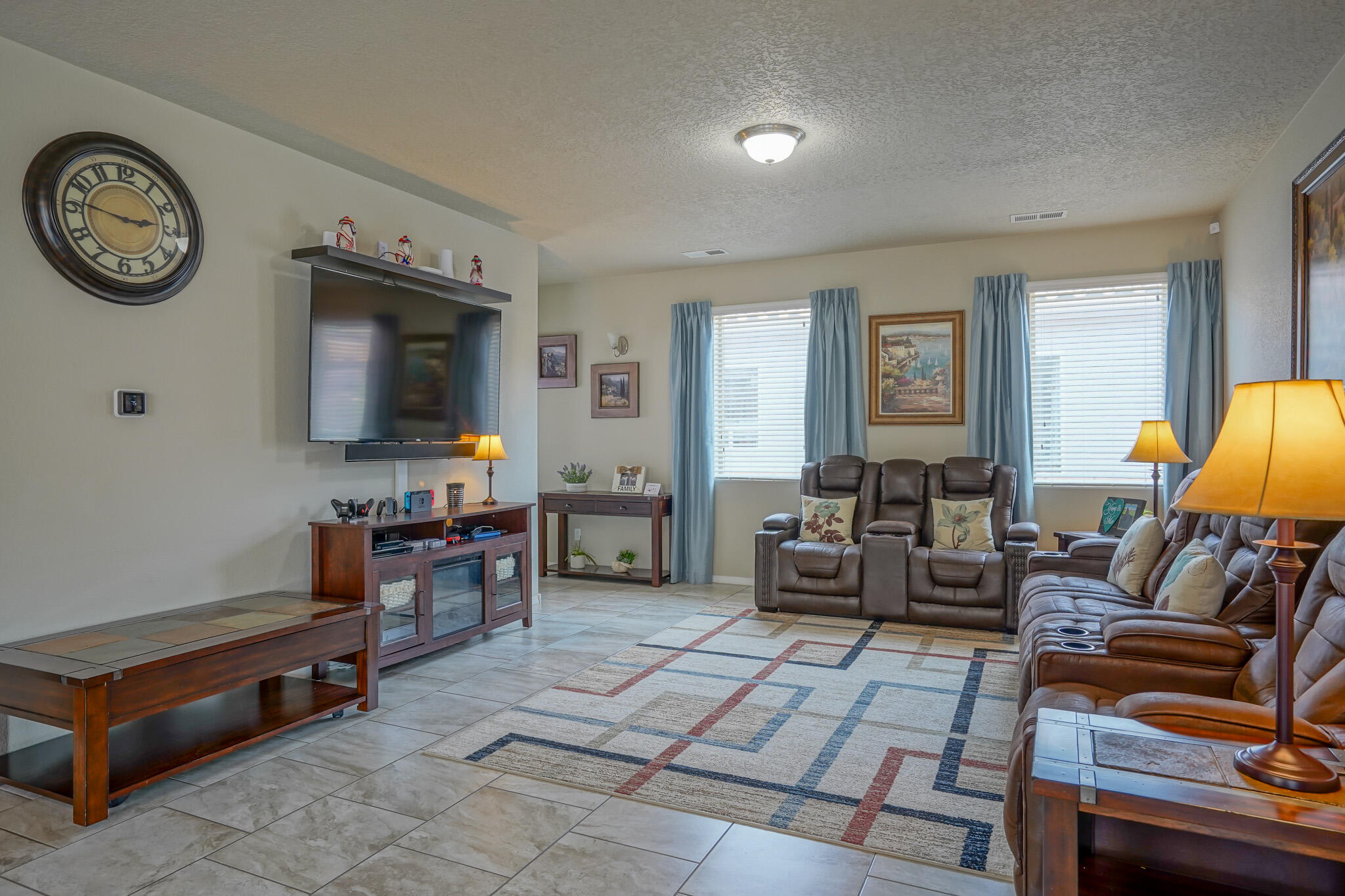 1636 Valle Vista Road NW