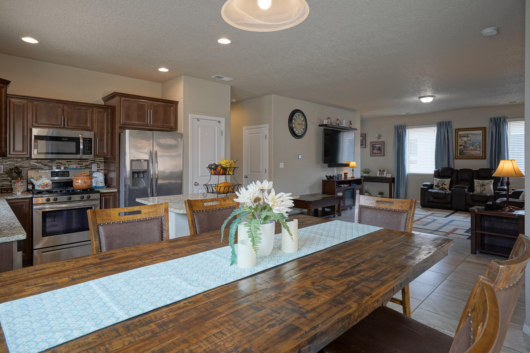 1636 Valle Vista Road NW