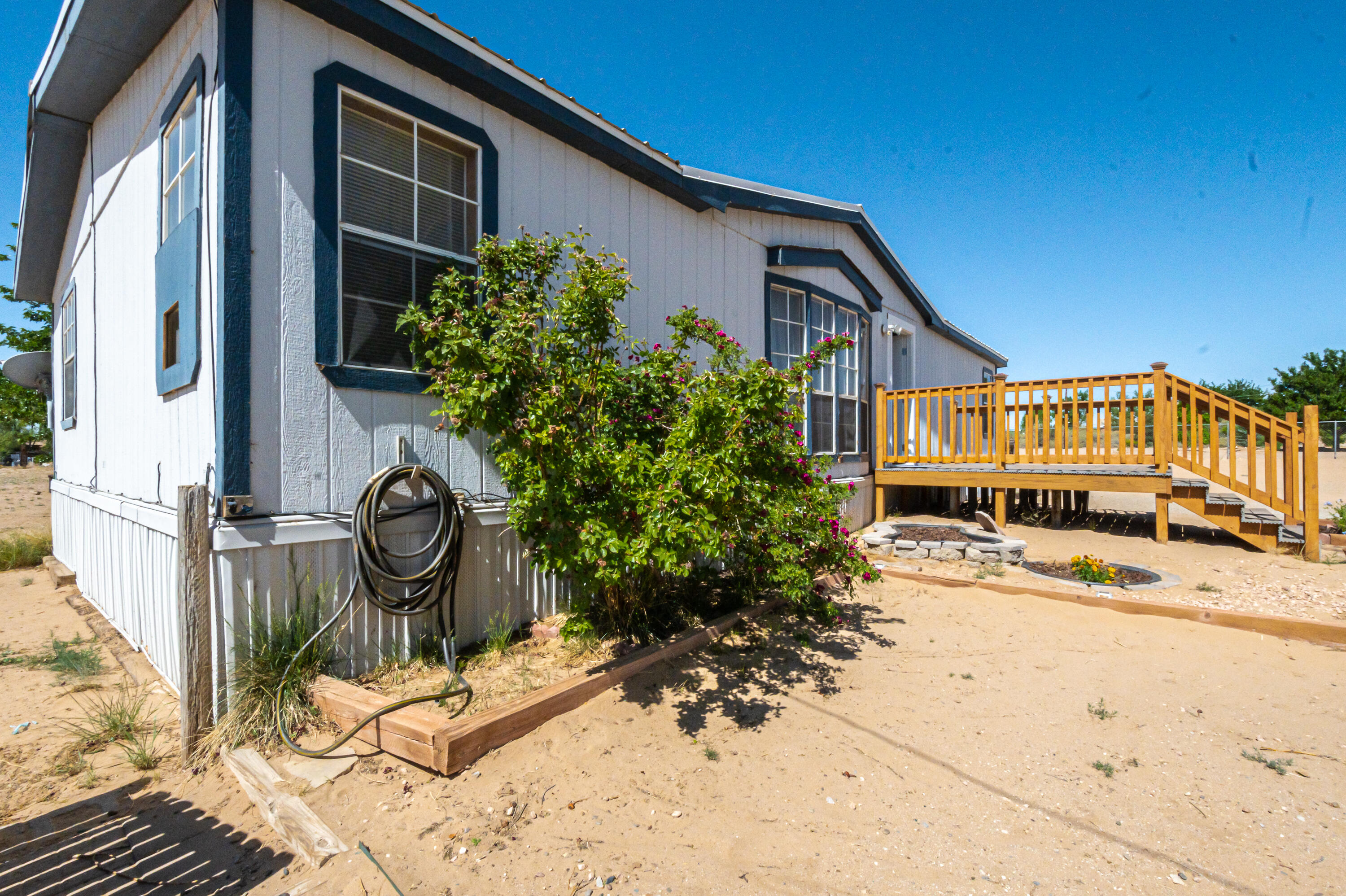 1455 MARILYN Drive