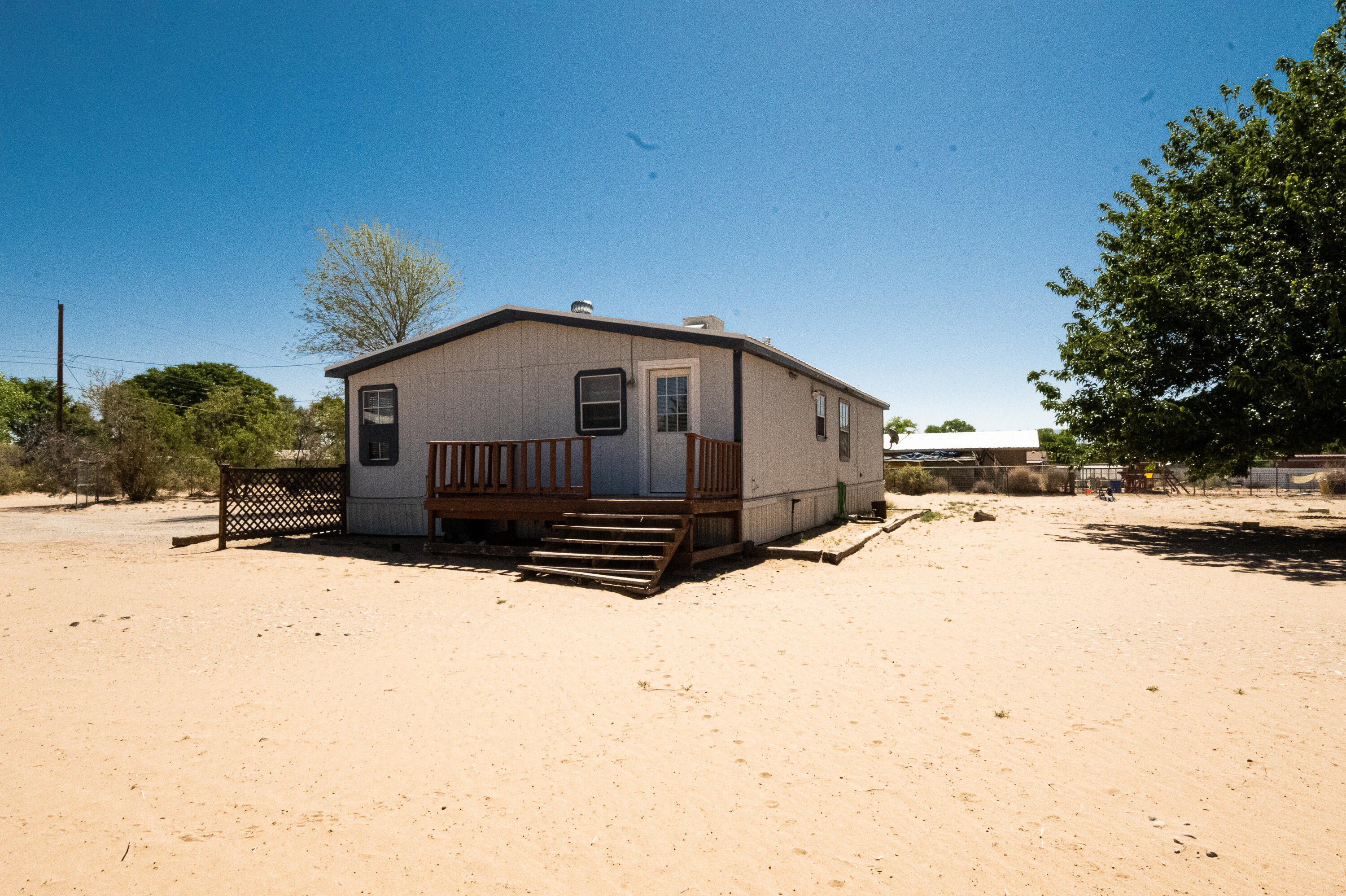 1455 MARILYN Drive