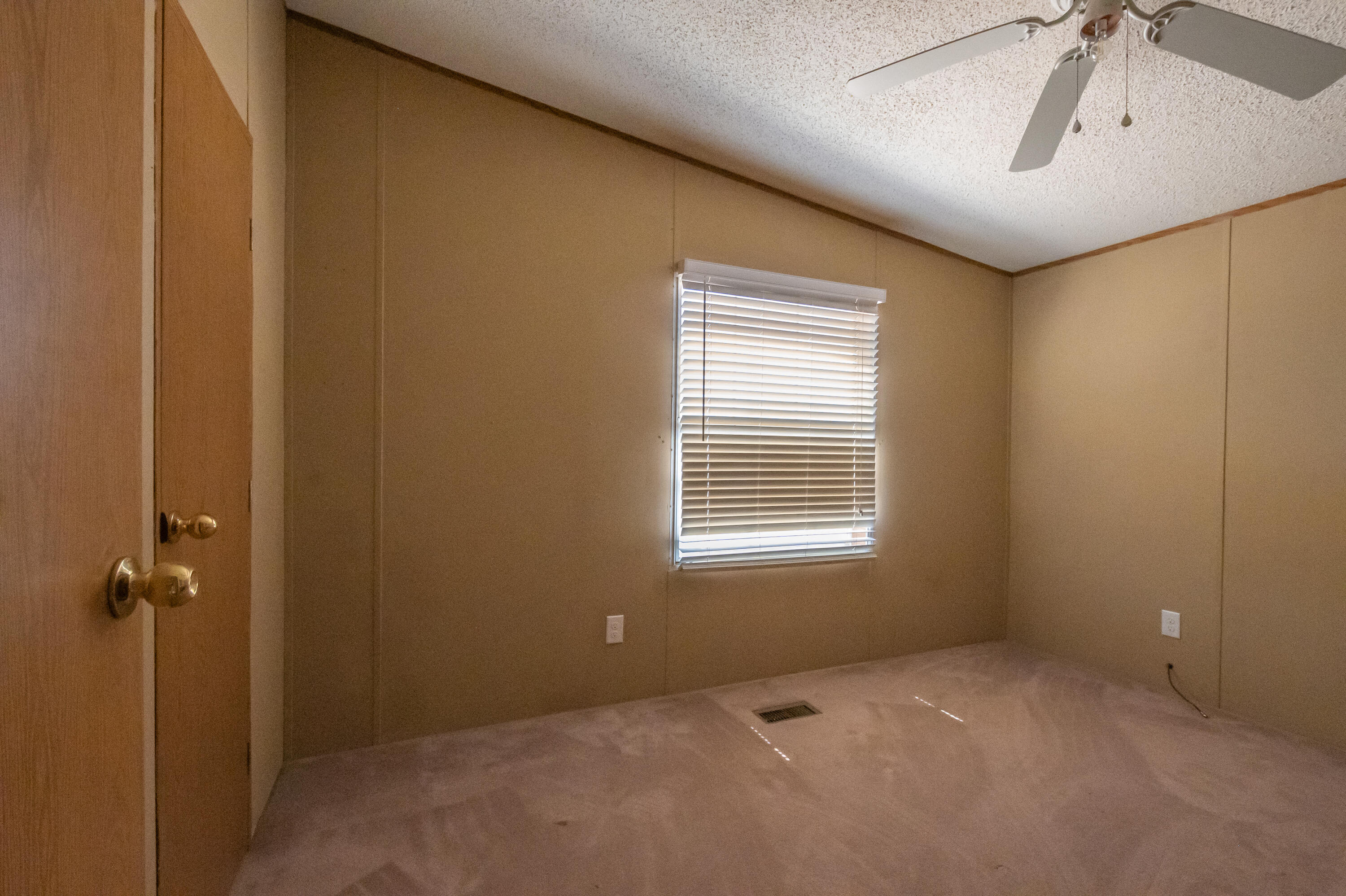 1455 MARILYN Drive