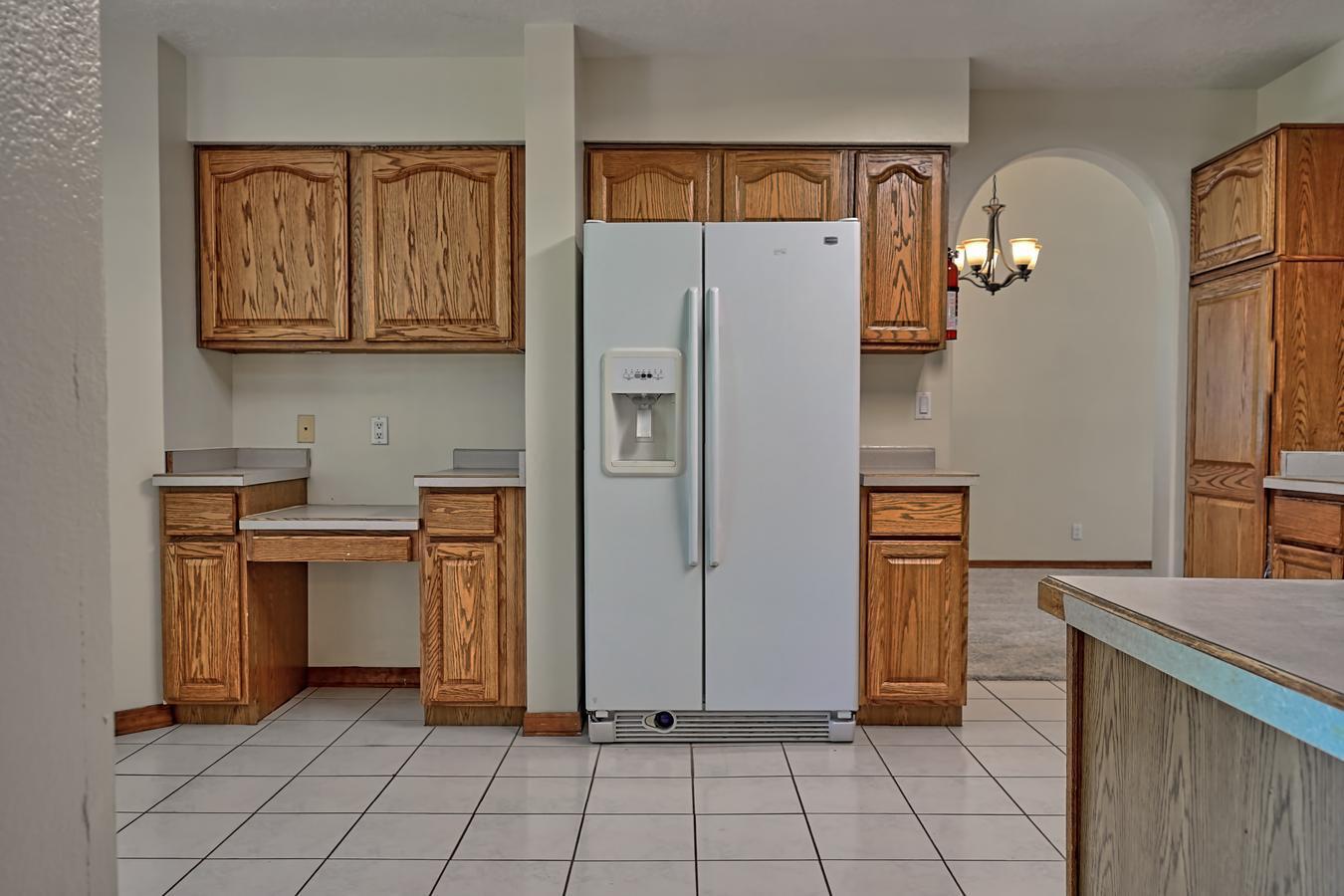 8810 GREENARBOR Road NE