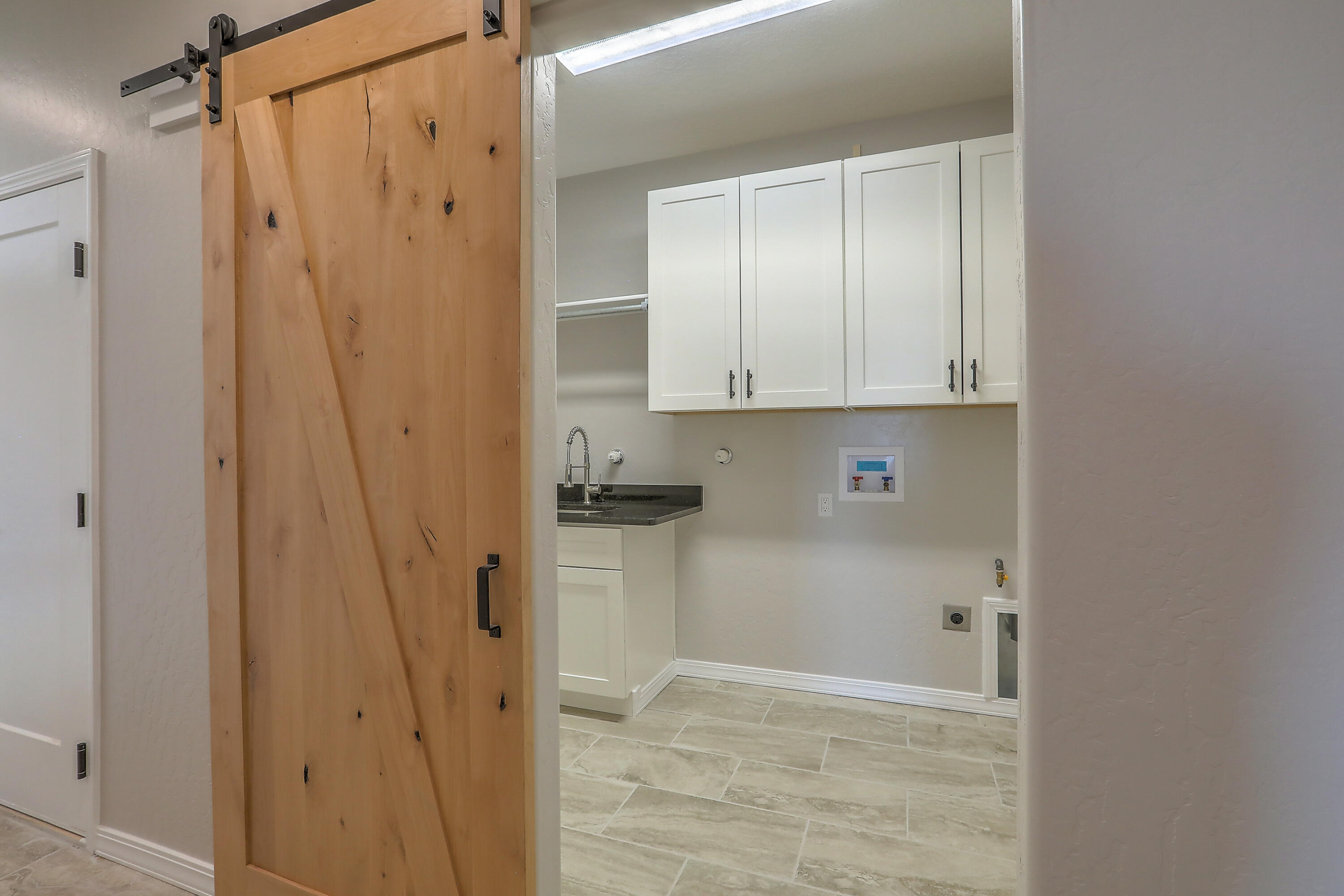 13 BRAYDEN Court
