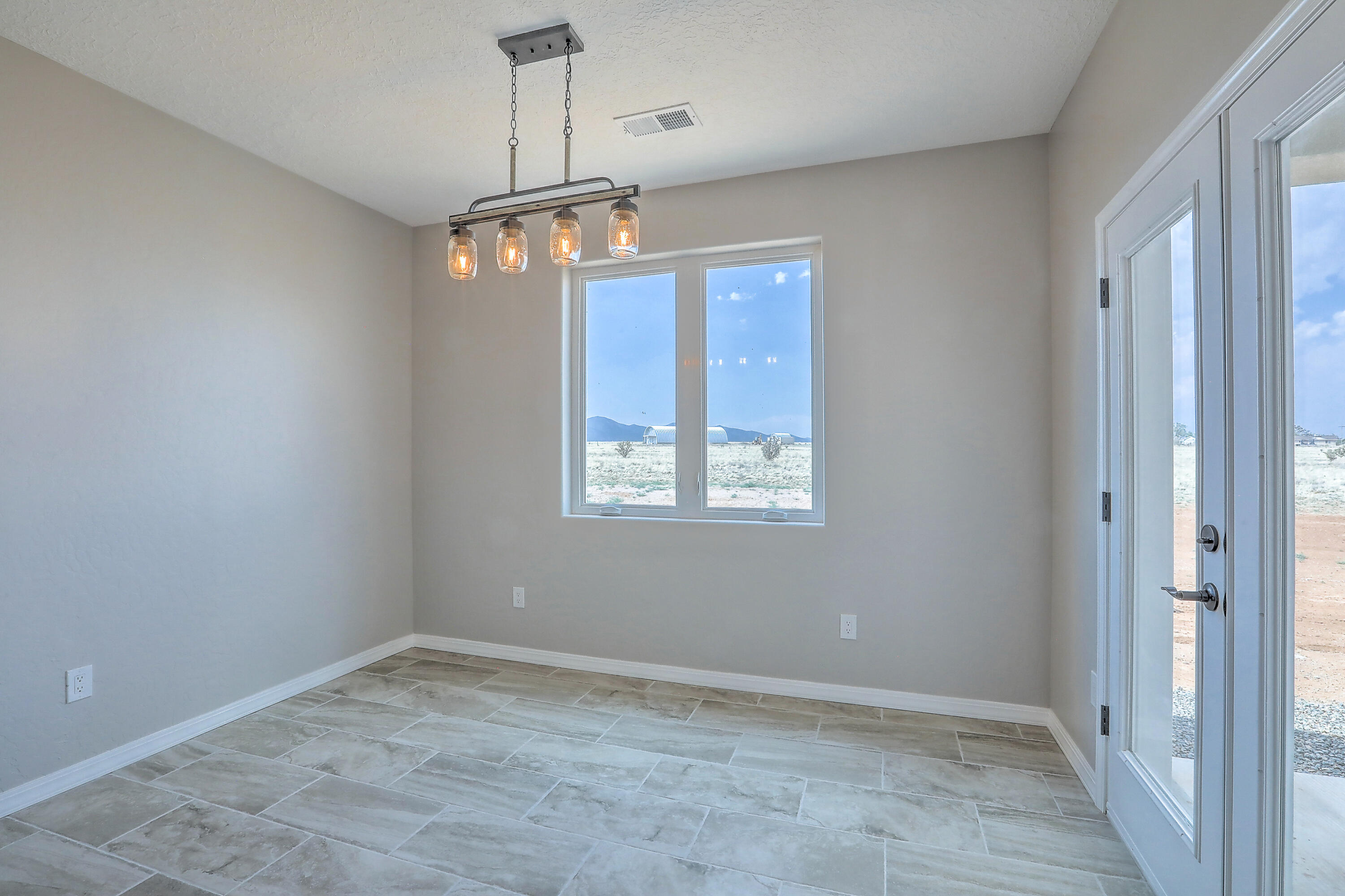 13 BRAYDEN Court
