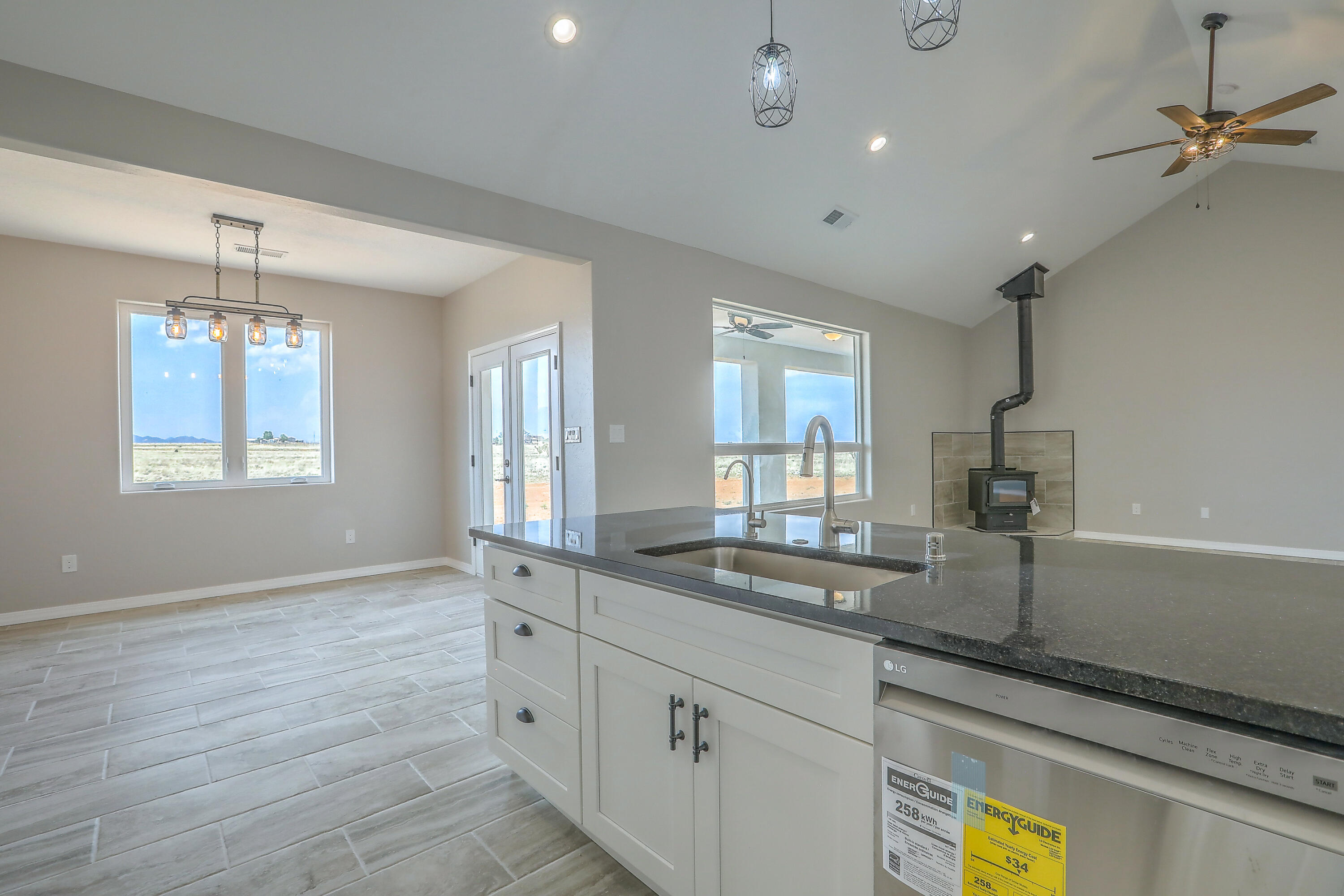13 BRAYDEN Court