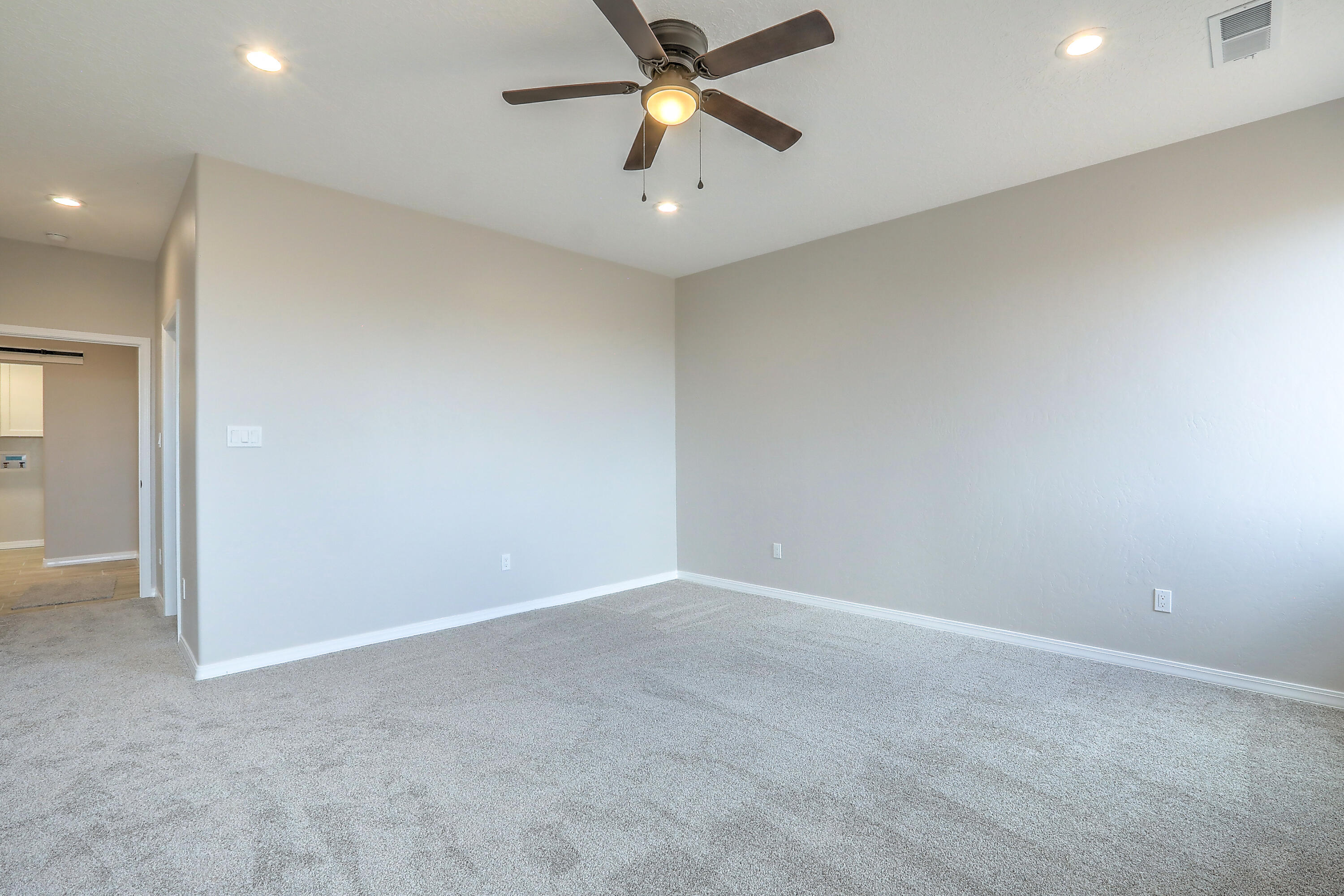 13 BRAYDEN Court