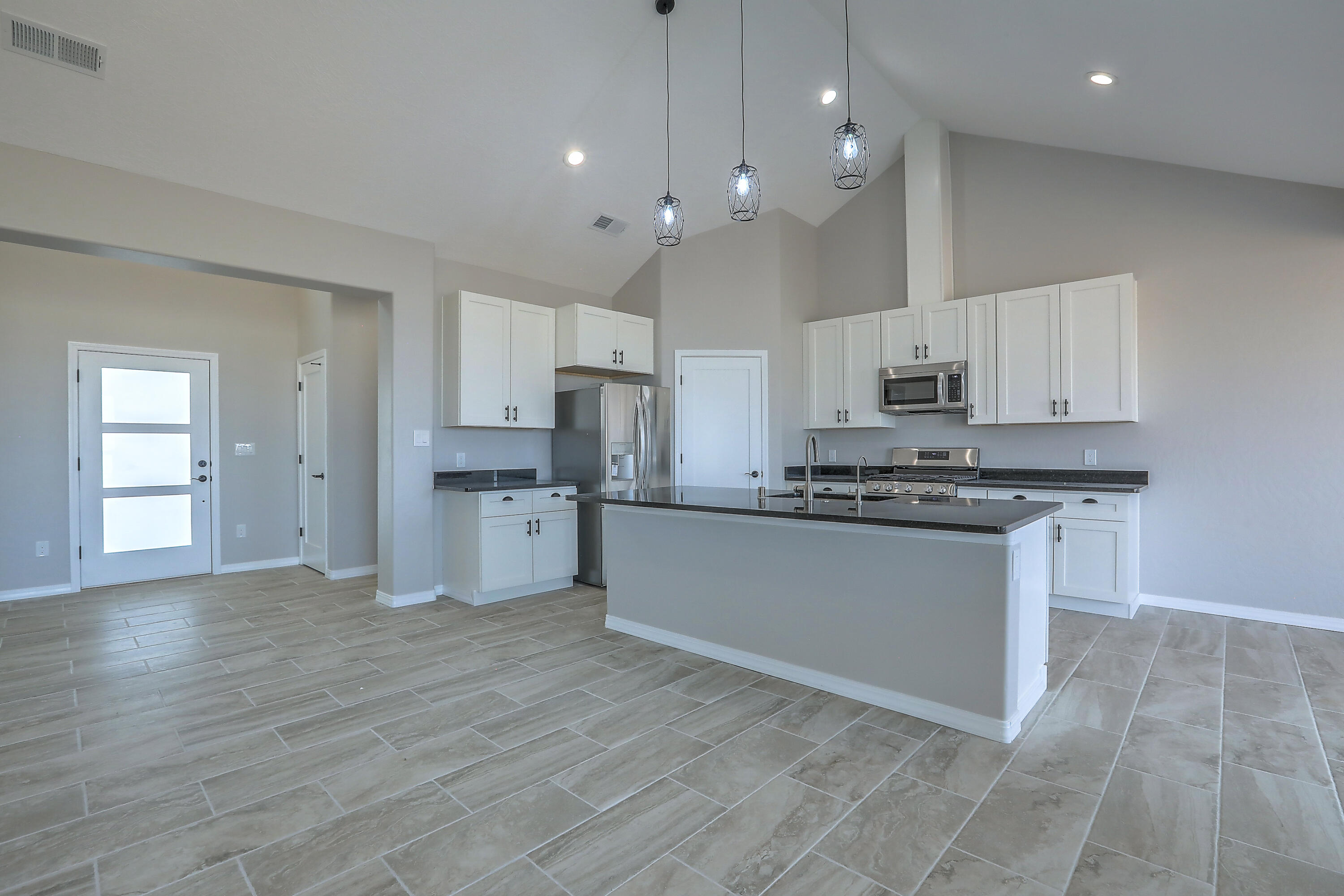 13 BRAYDEN Court