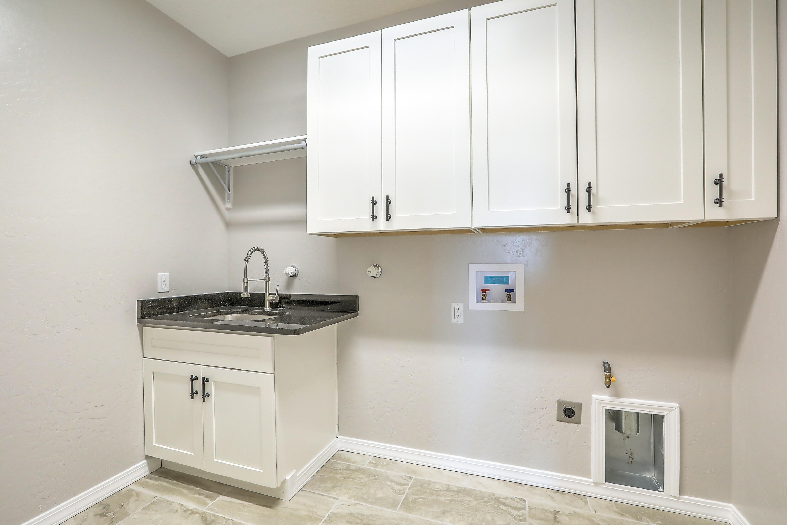 13 BRAYDEN Court