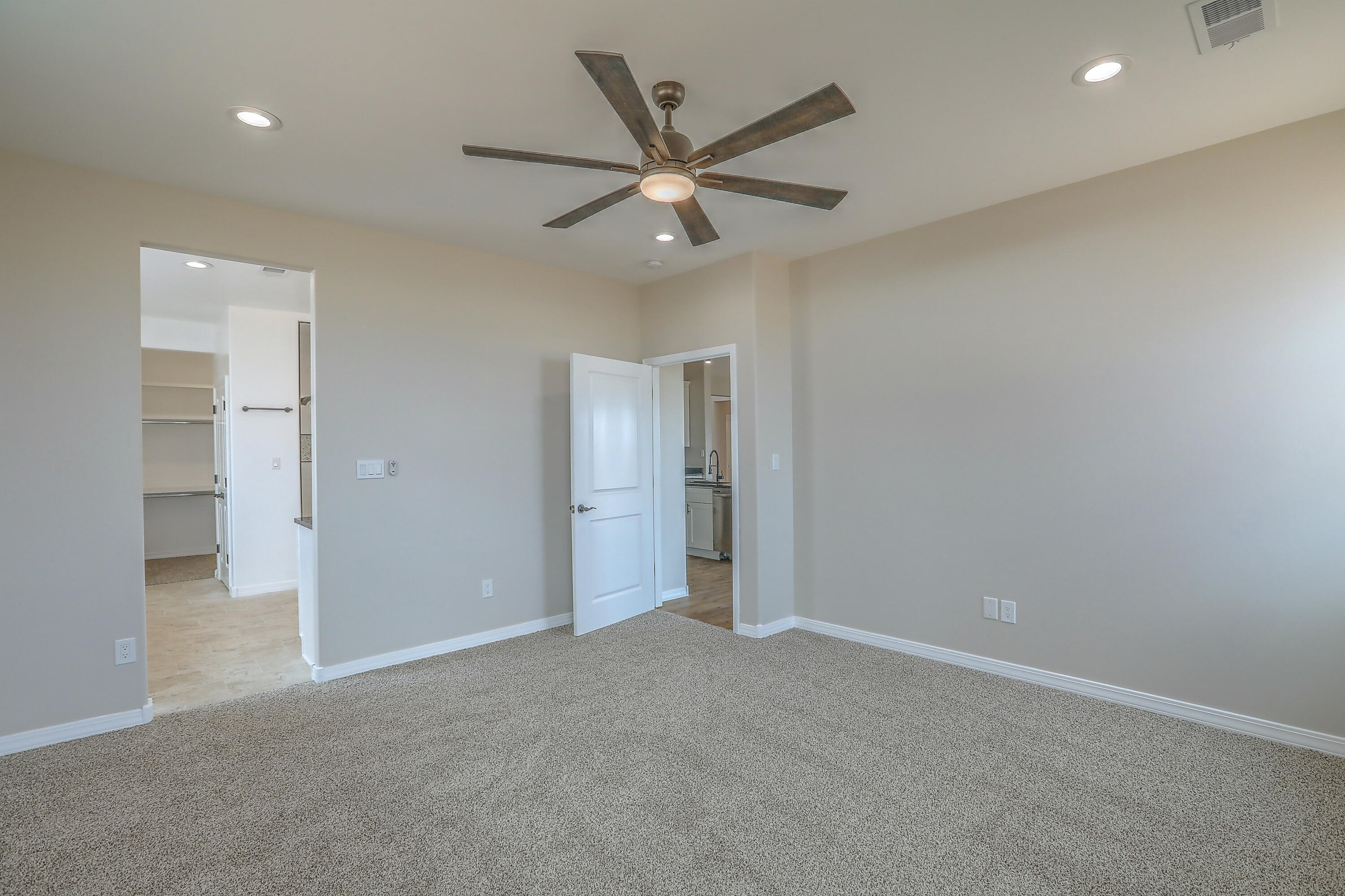 17 BRAYDEN Court