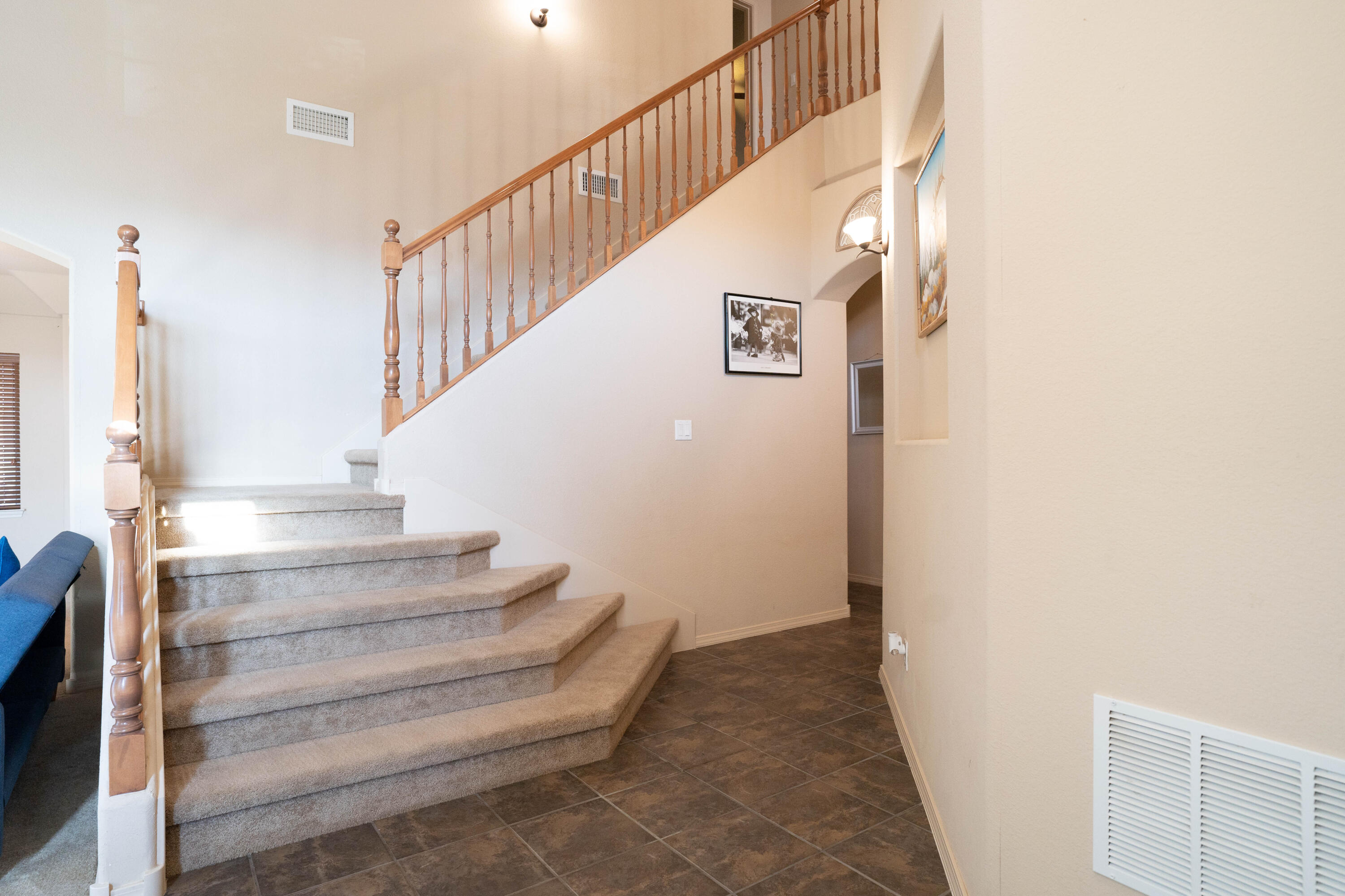 1212 MIRADOR Loop NE