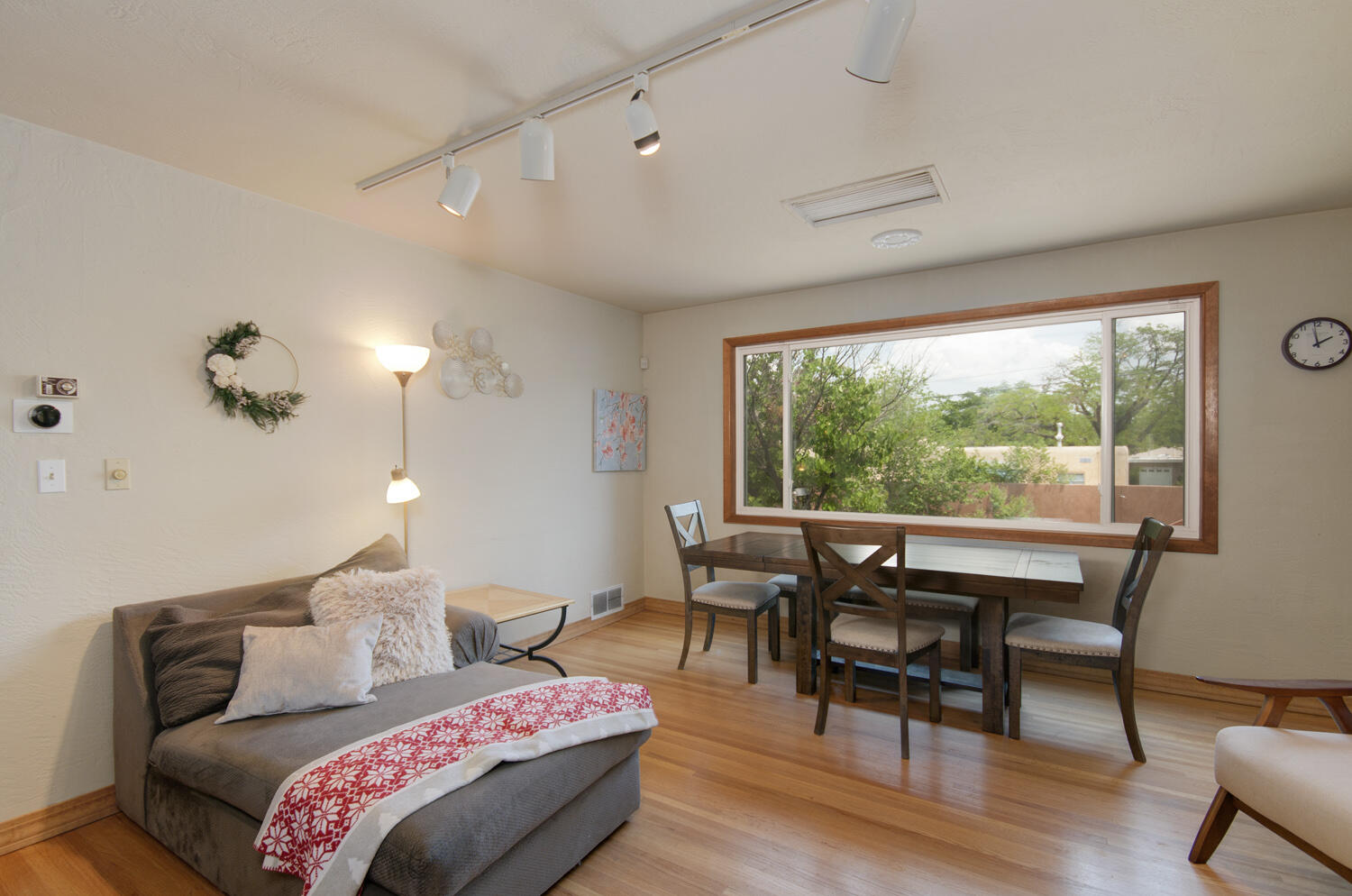 424 Montclaire Drive SE