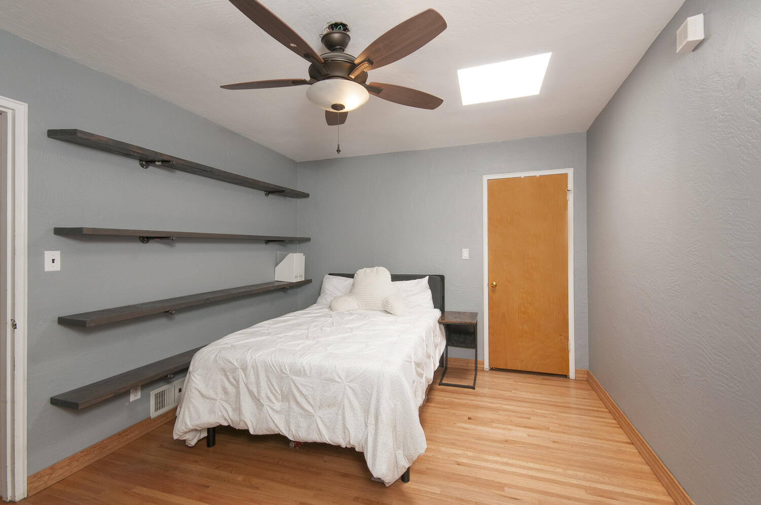 424 Montclaire Drive SE