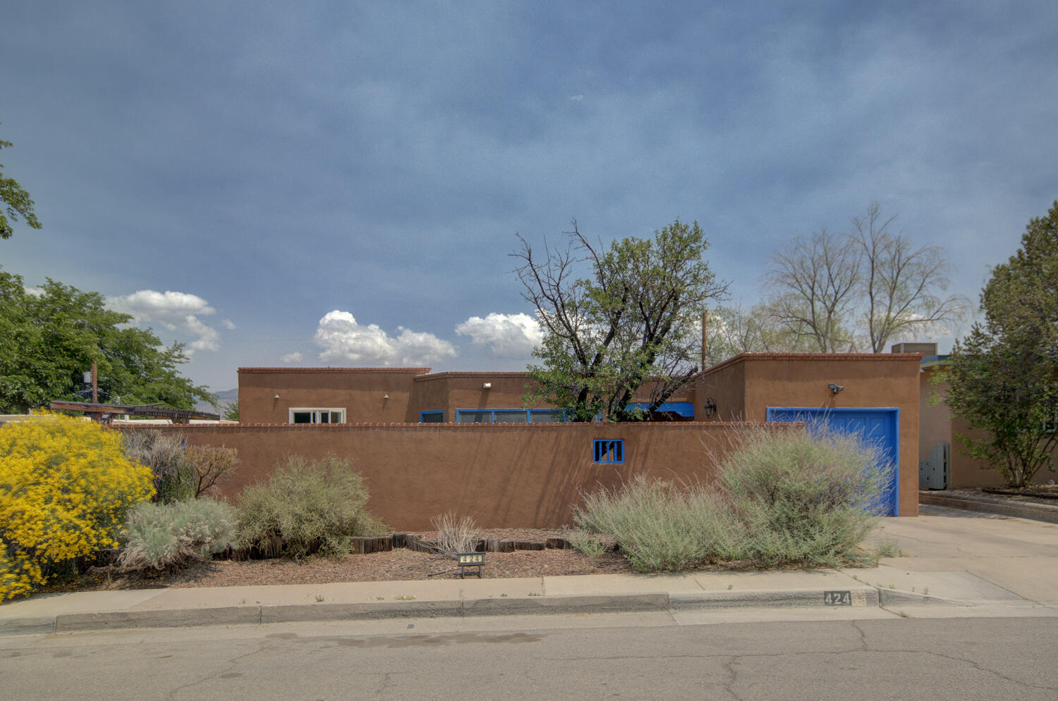 424 Montclaire Drive SE