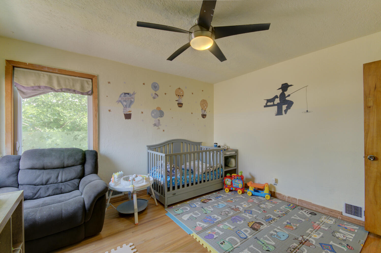 424 Montclaire Drive SE