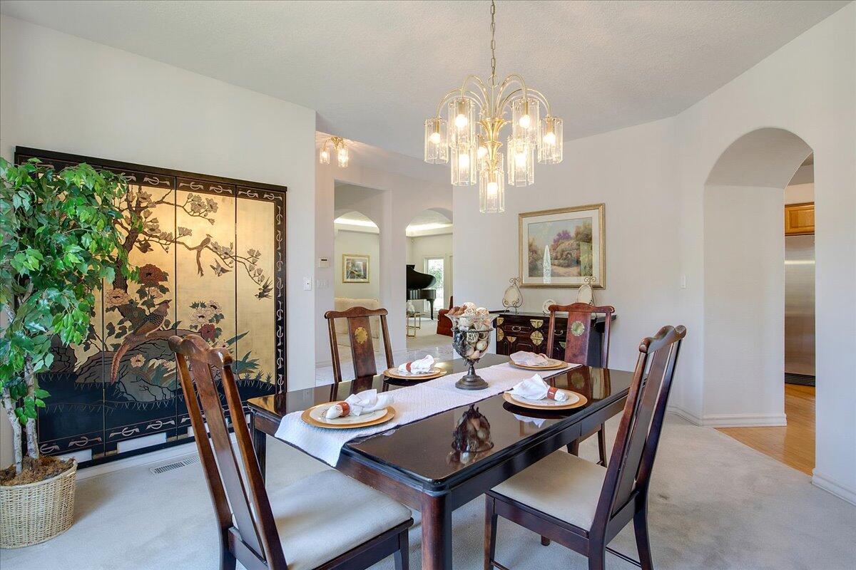 11113 COUNTRY CLUB Drive NE