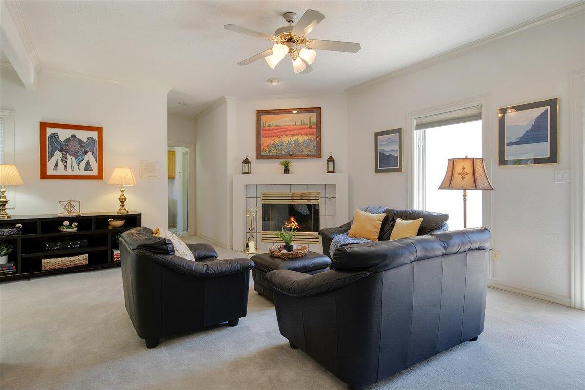 11113 COUNTRY CLUB Drive NE